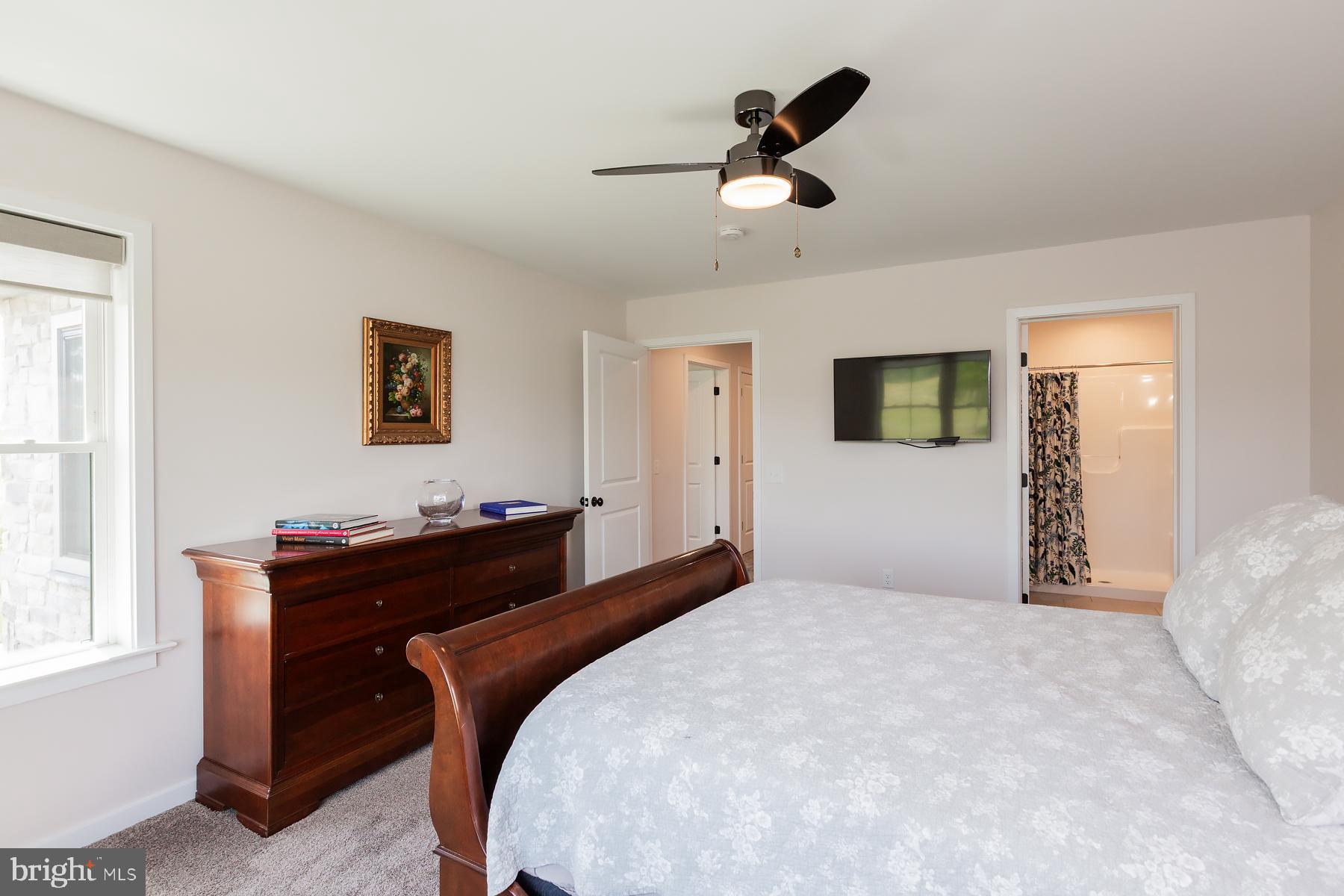 LINDENWOOD - Residential