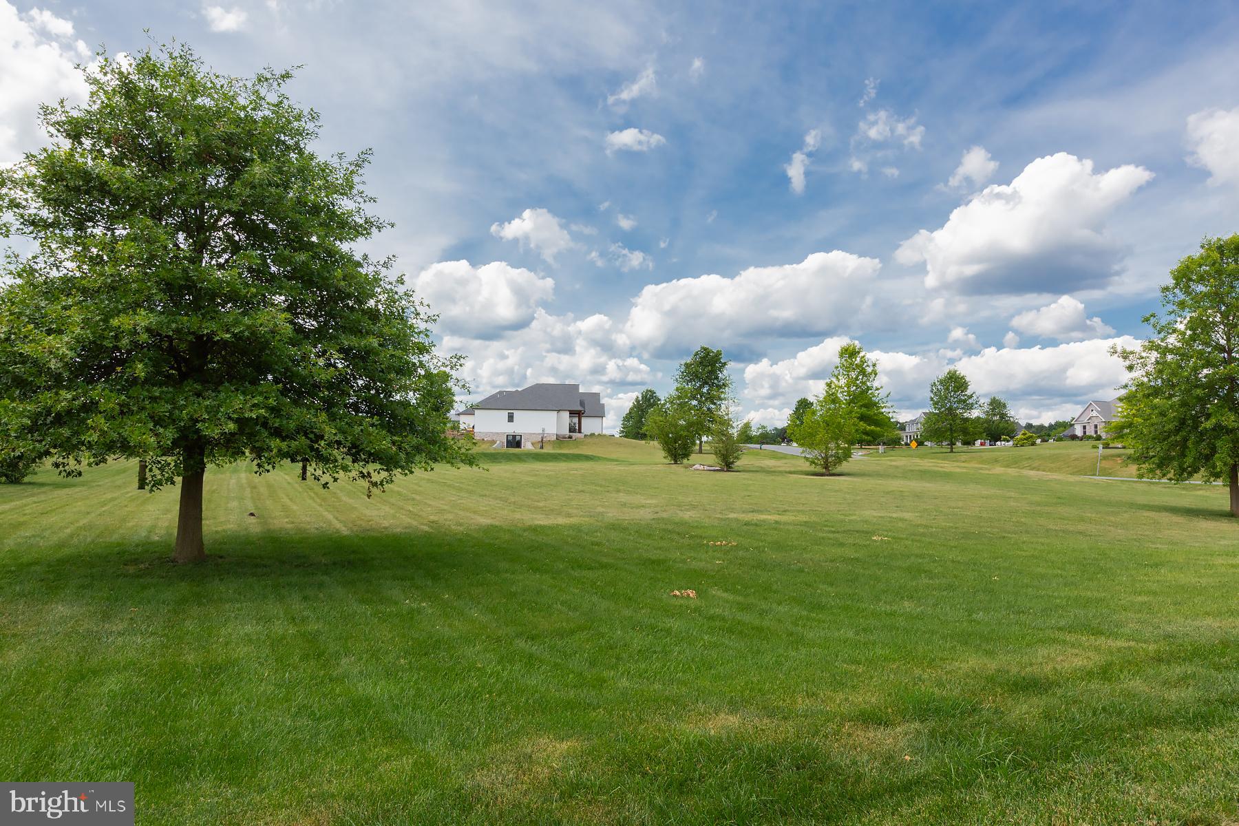 LINDENWOOD - Residential