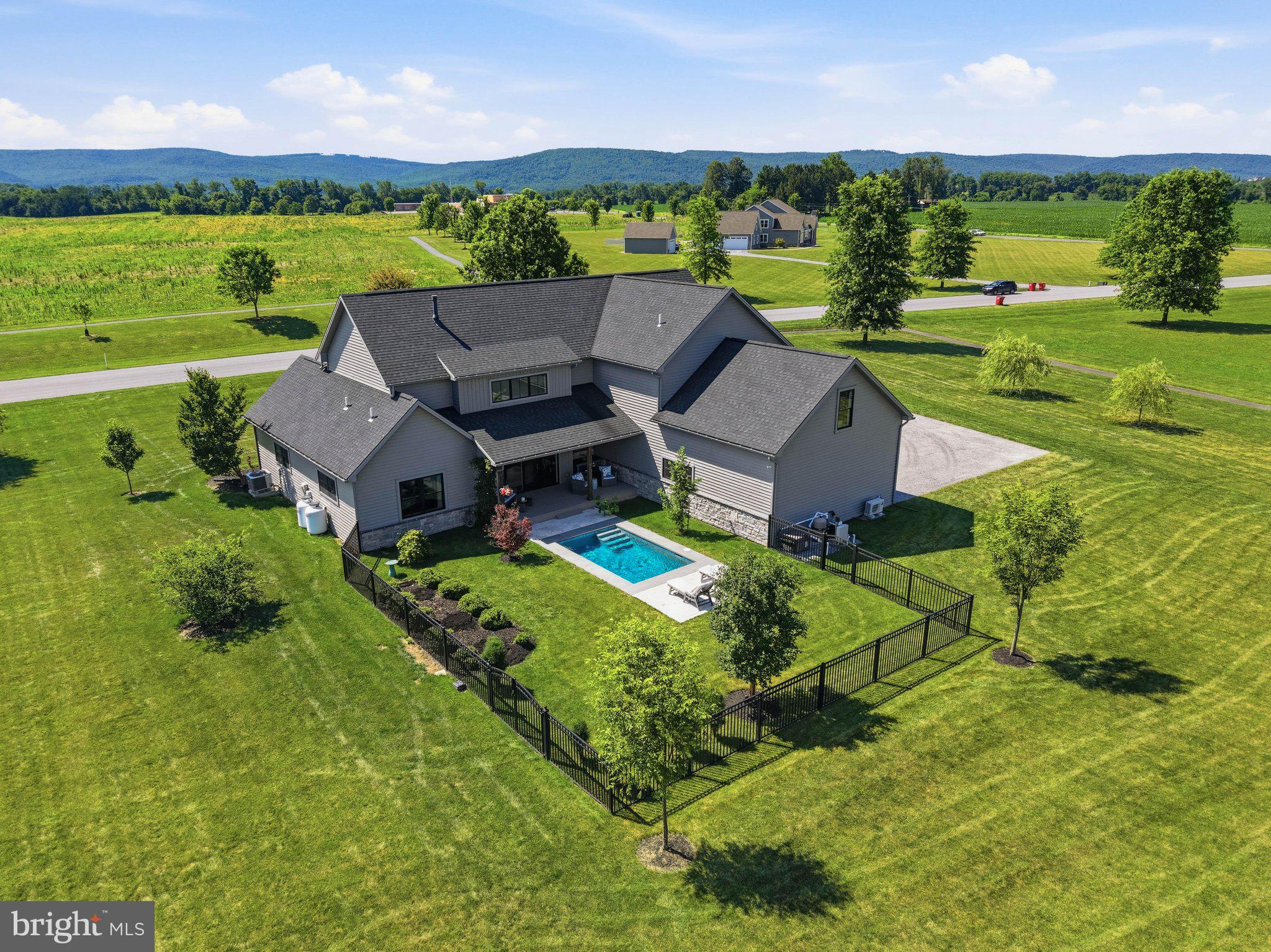 LINDENWOOD - Residential