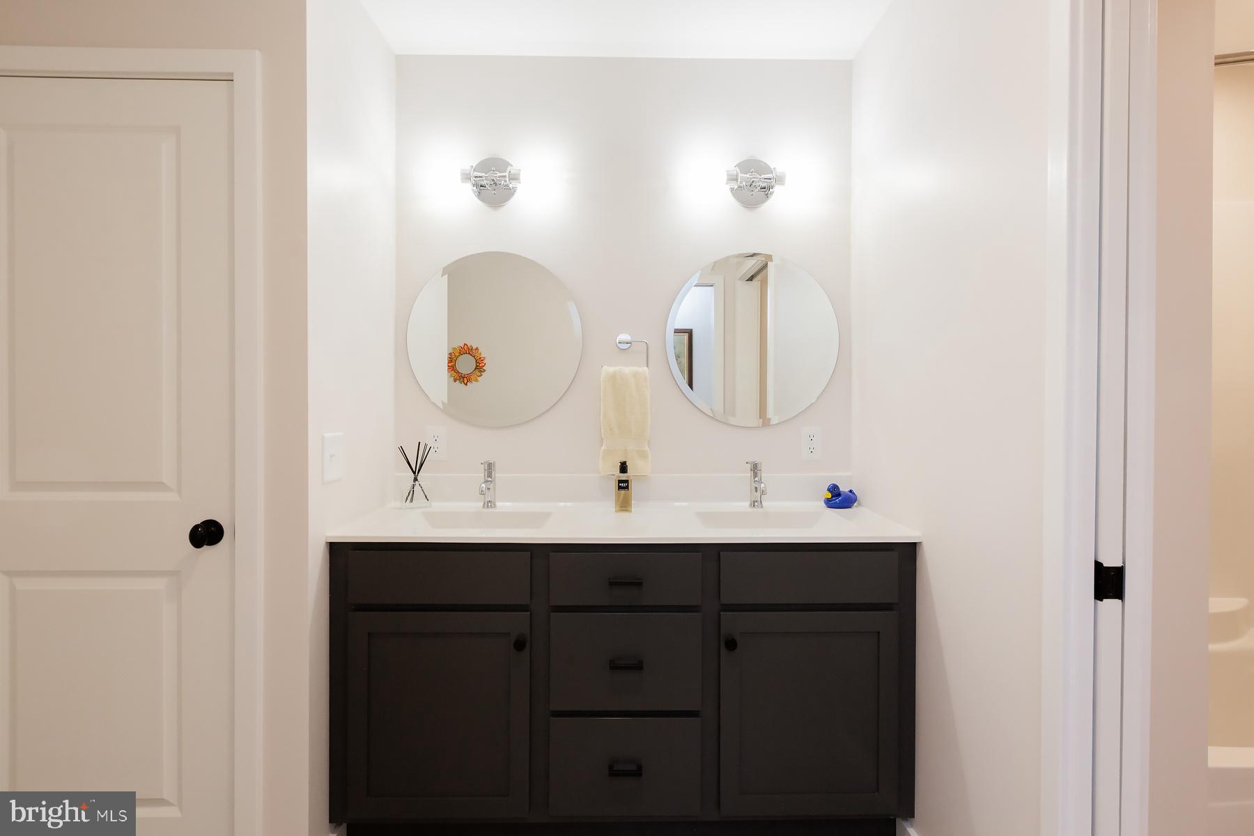 LINDENWOOD - Residential
