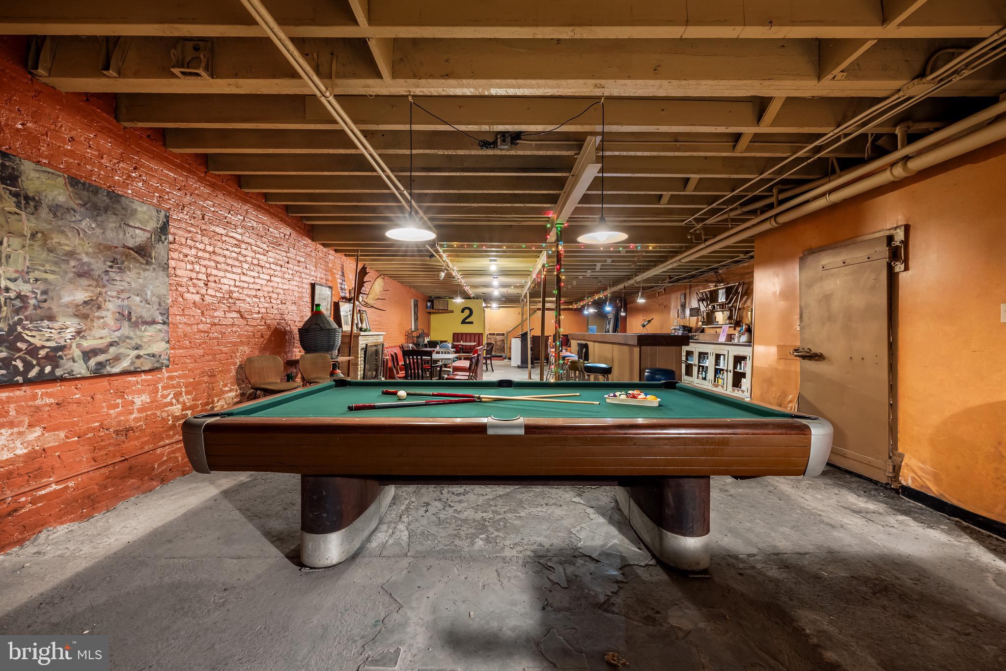 HIGHLANDTOWN - Residential