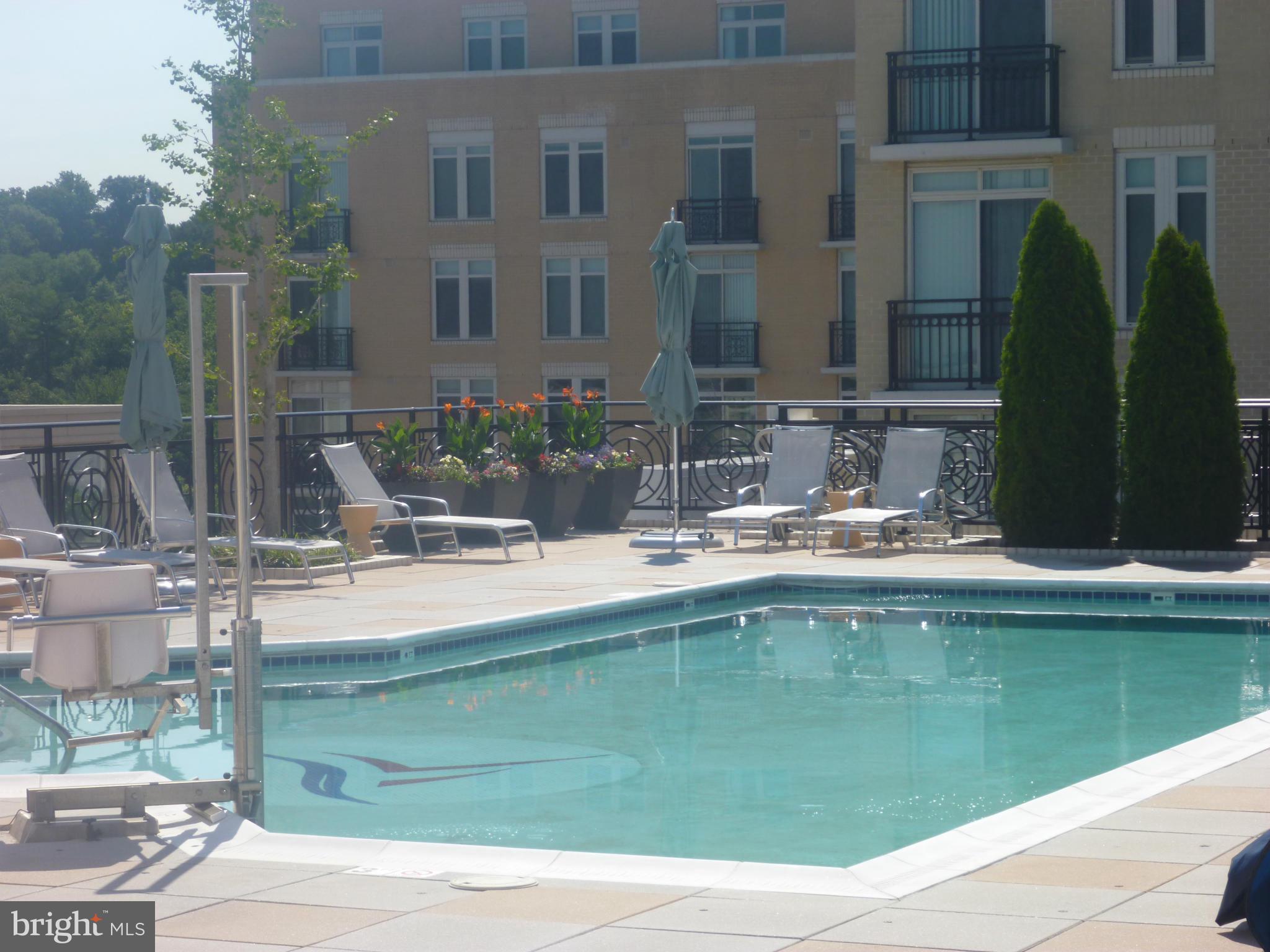 ONE NATIONAL HARBOR CONDOMINIUM - Residential Lease