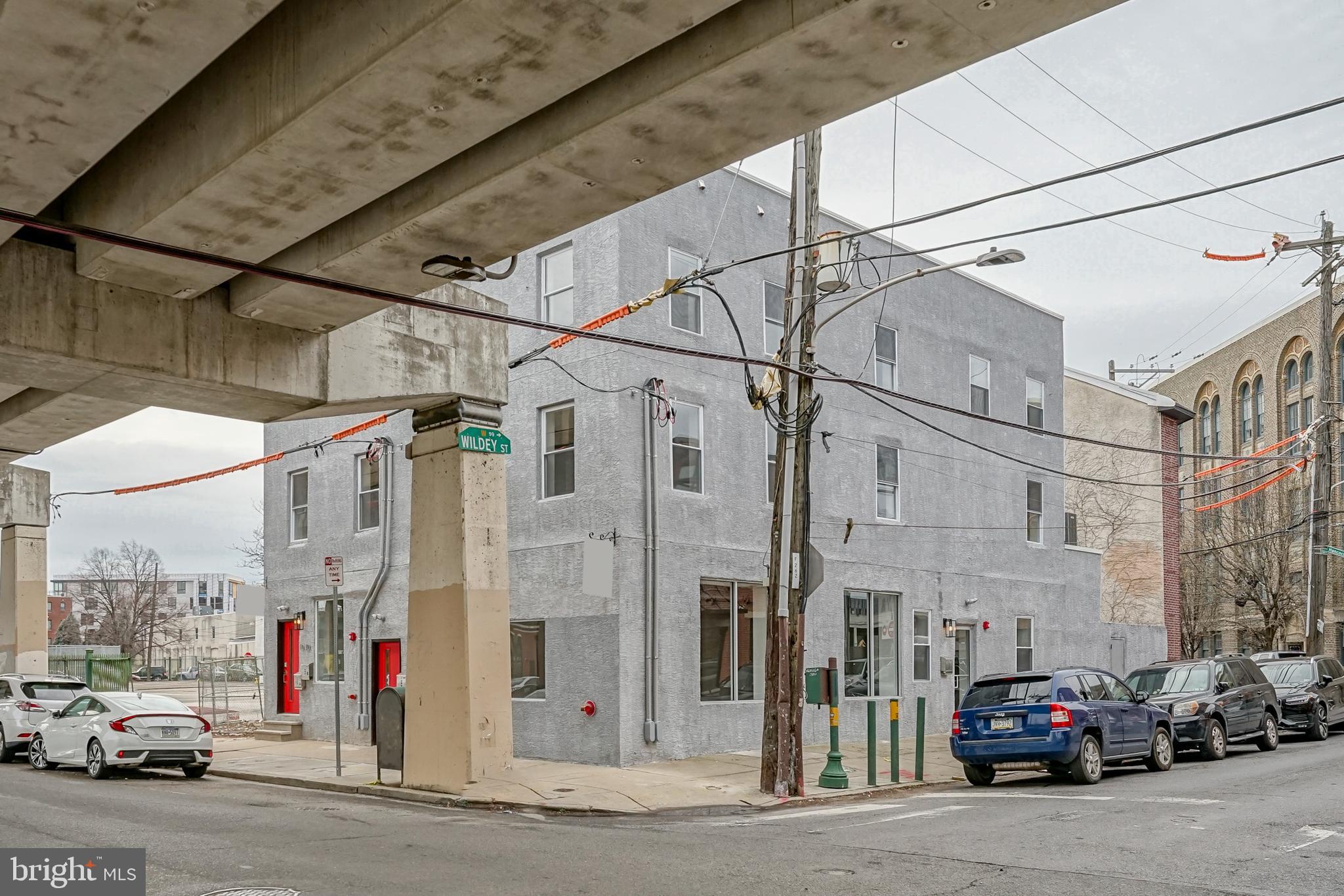 NORTHERN LIBERTIES - Commercial Lease