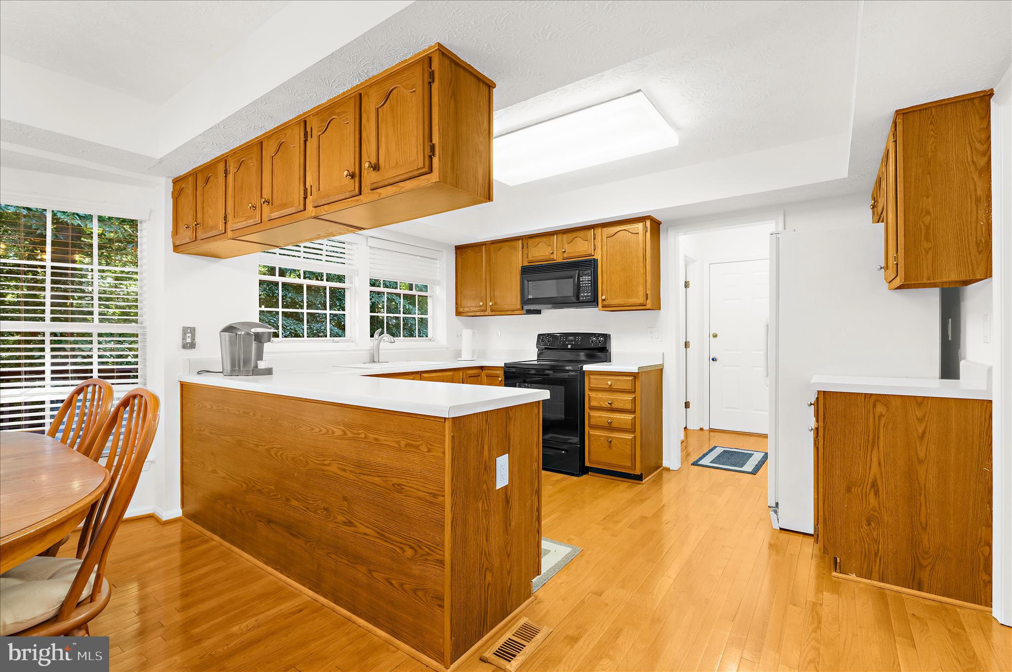 CROFTON WOODS - Residential