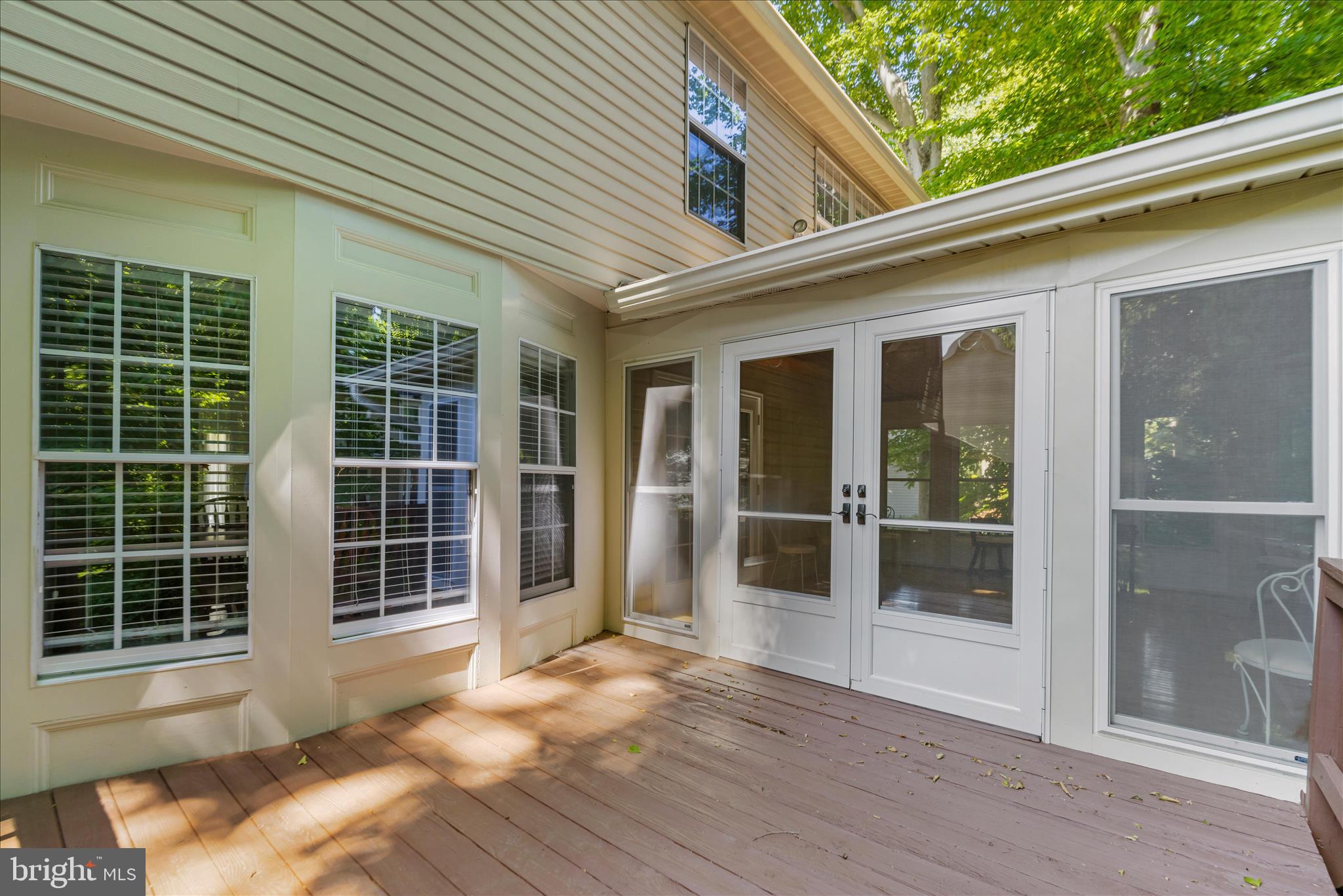 CROFTON WOODS - Residential