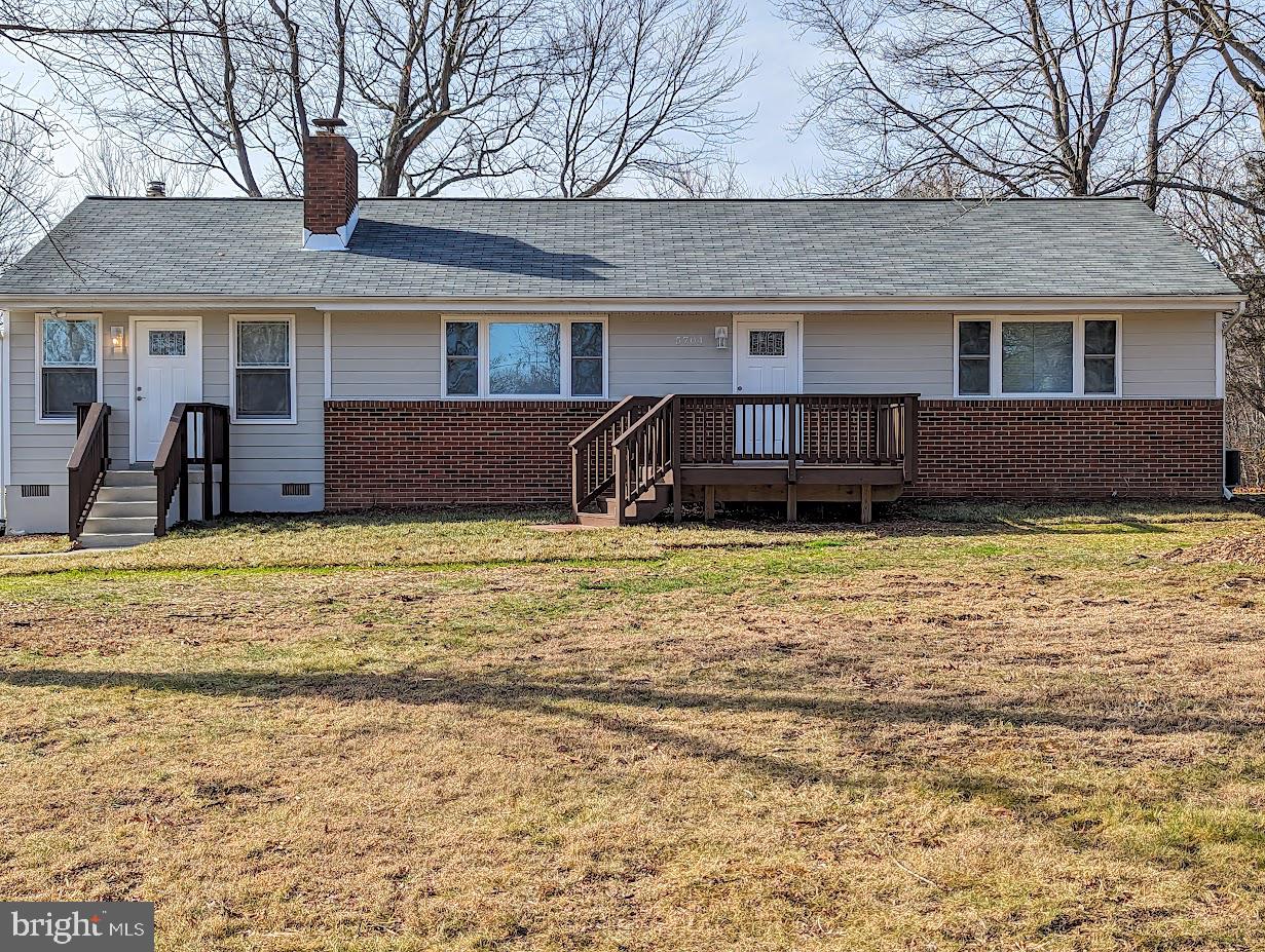 Brand NEW sparkling Clean and ready to Move-in! Beautifully renovated home on 1.5AC in fantastic LOCATION - 3 MILES to I-66! Verizon FIOS internet! Adjacent 5 AC lot/stable with an equestrian opportunity for an additional monthly fee. NEW KITCHEN with Quartz countertops, new cabinets, Energy Star SS appliances - KitchenAid gas Range, GE dishwasher, Frigidaire fridge. New HVAC Installed. Recessed lights throughout. New LVP FLOORING and refinished hardwood. NEW PAINT throughout - interior and exterior. Basement has big STORAGE space, a new washer and dryer. LARGE SHED available for use. Tons of PARKING space. Back porch overlooking serene, private backyard with amazing SUNSETS! Great location - only 3 MILES to 66 EXPRESS Lanes and Gainesville downtown shopping, dining! Live in a quiet countryside with all the conveniences of a town lifestyle. Top PWC Schools district. NO WATER BILL and NO HOA.