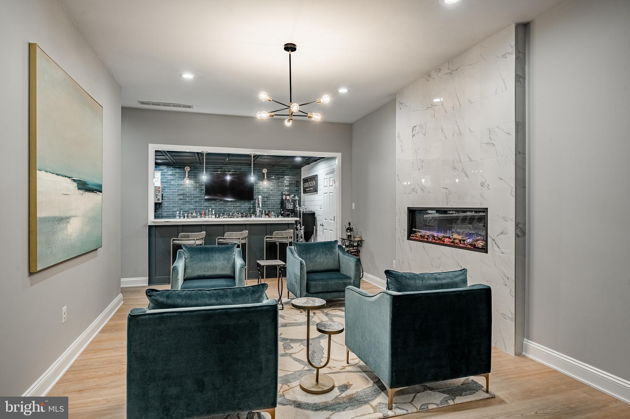 IVYSTONE - Residential