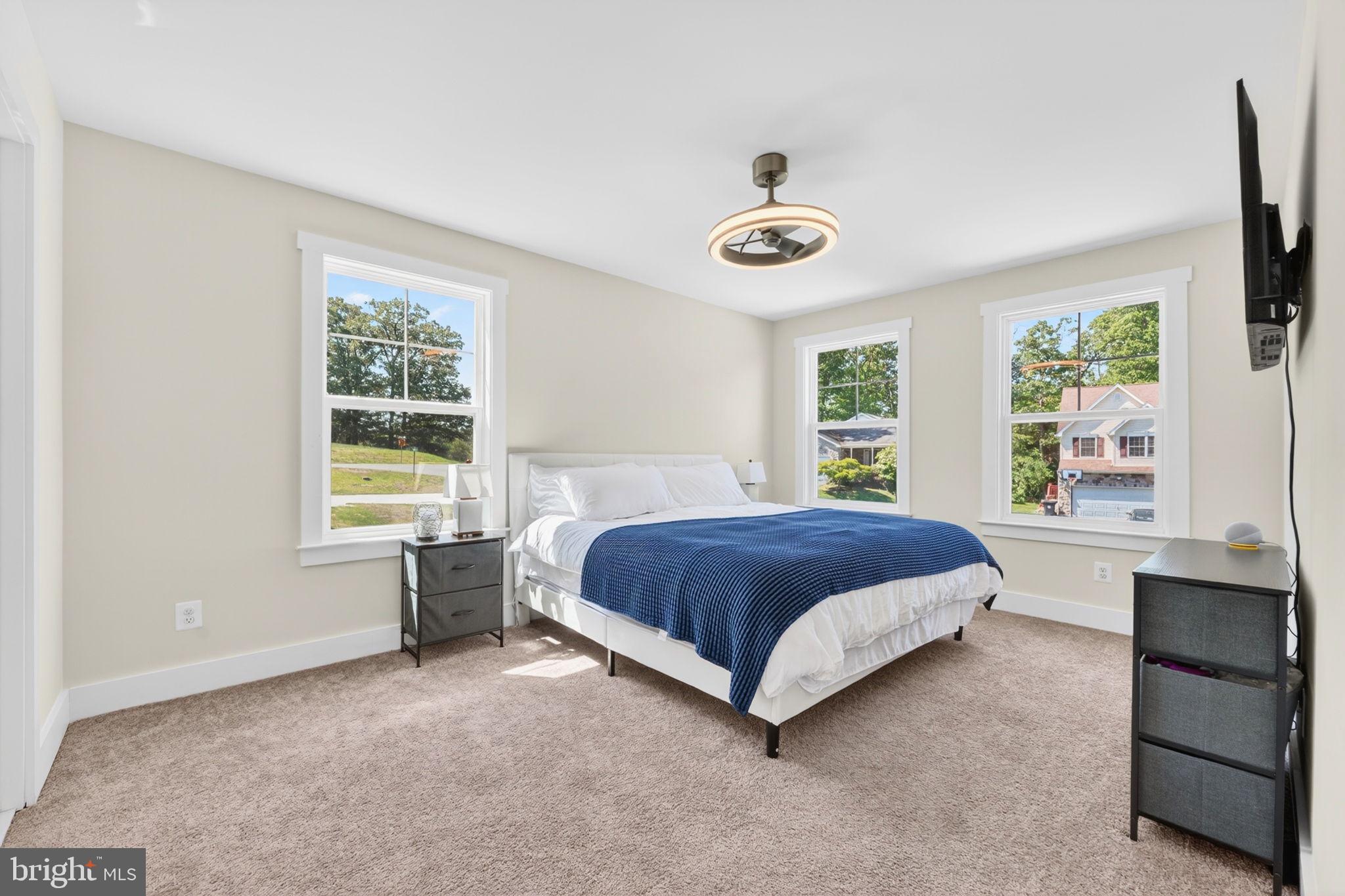 CHESAPEAKE CLUB - Residential