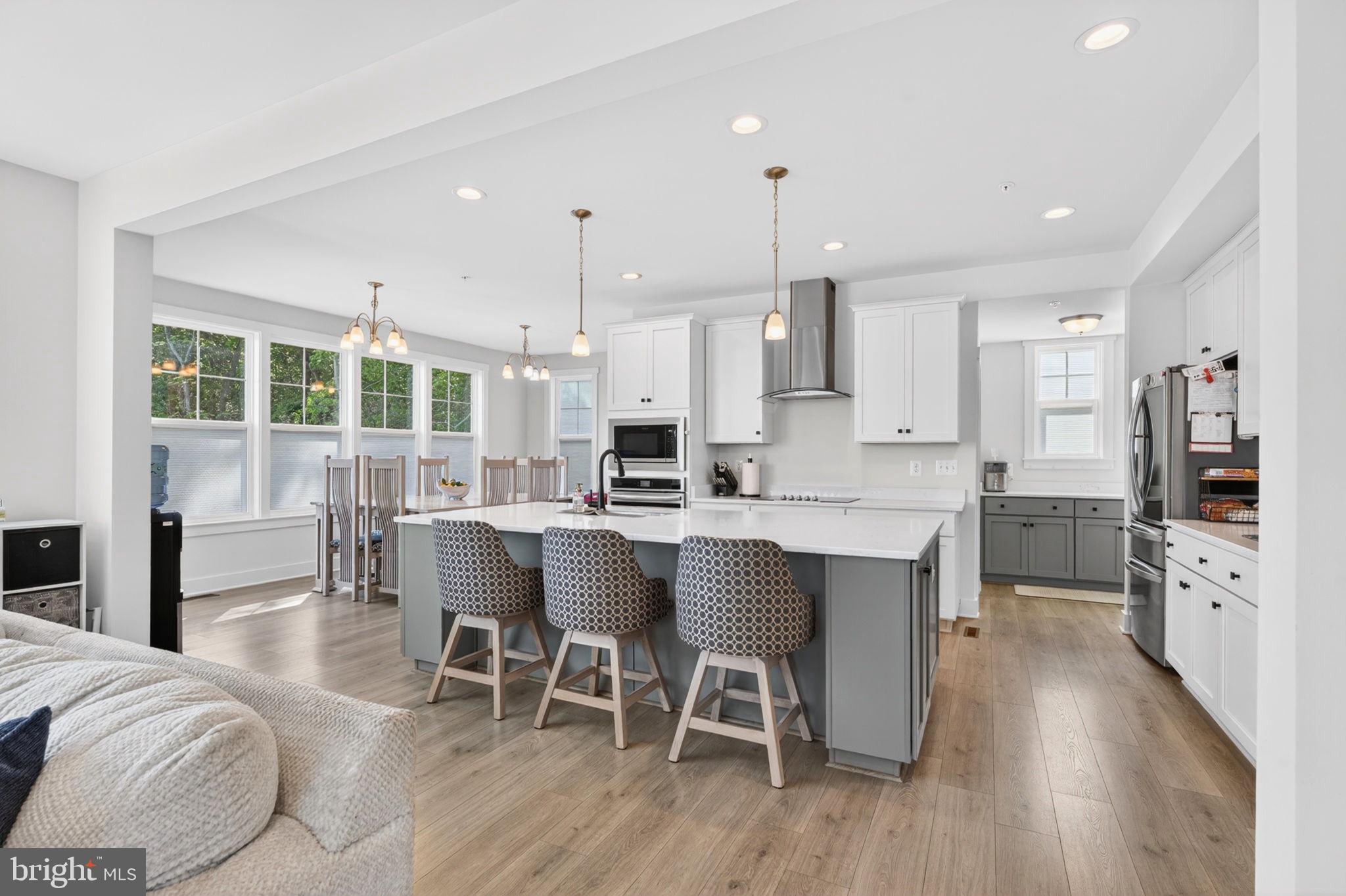CHESAPEAKE CLUB - Residential