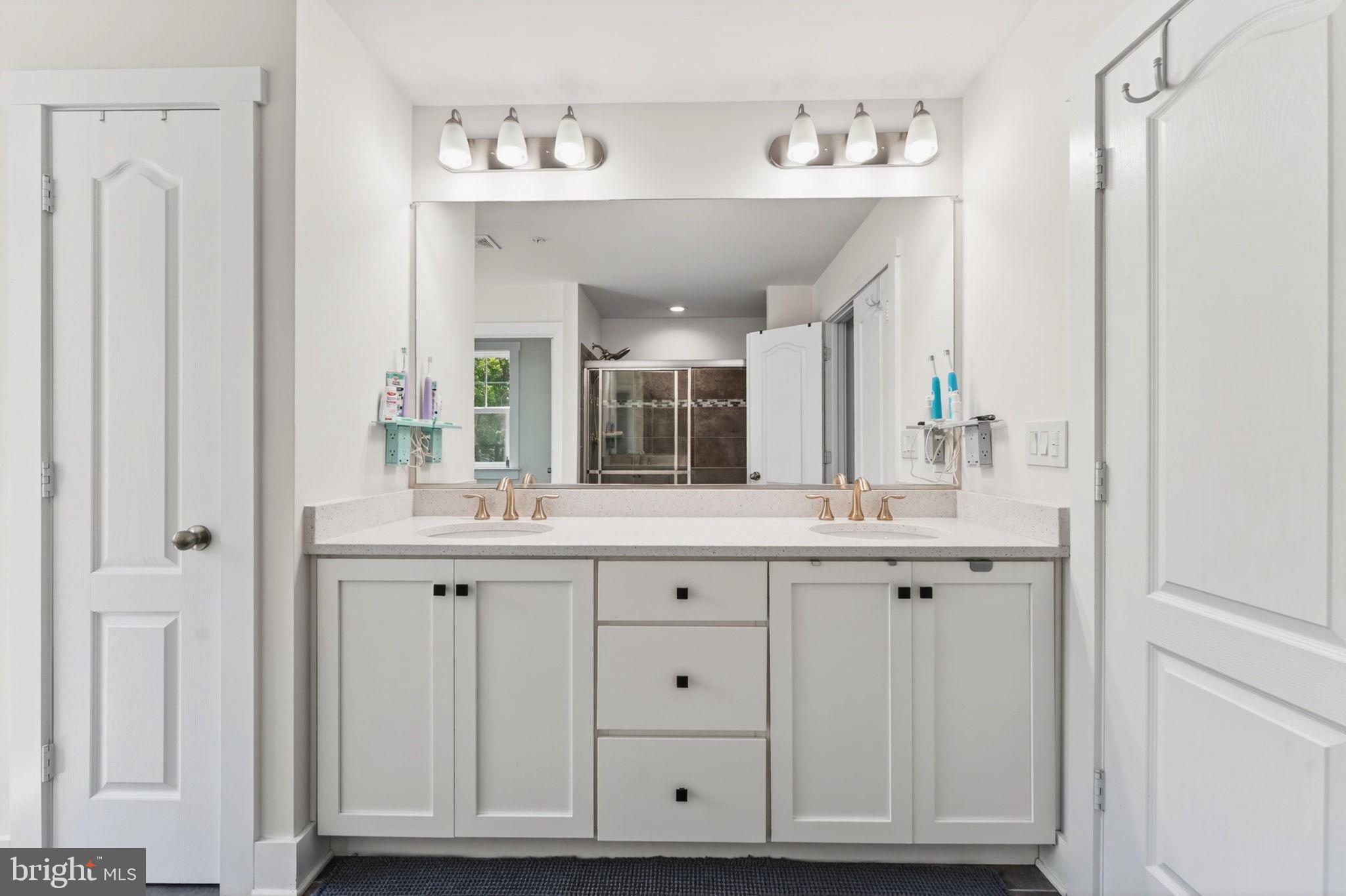 CHESAPEAKE CLUB - Residential