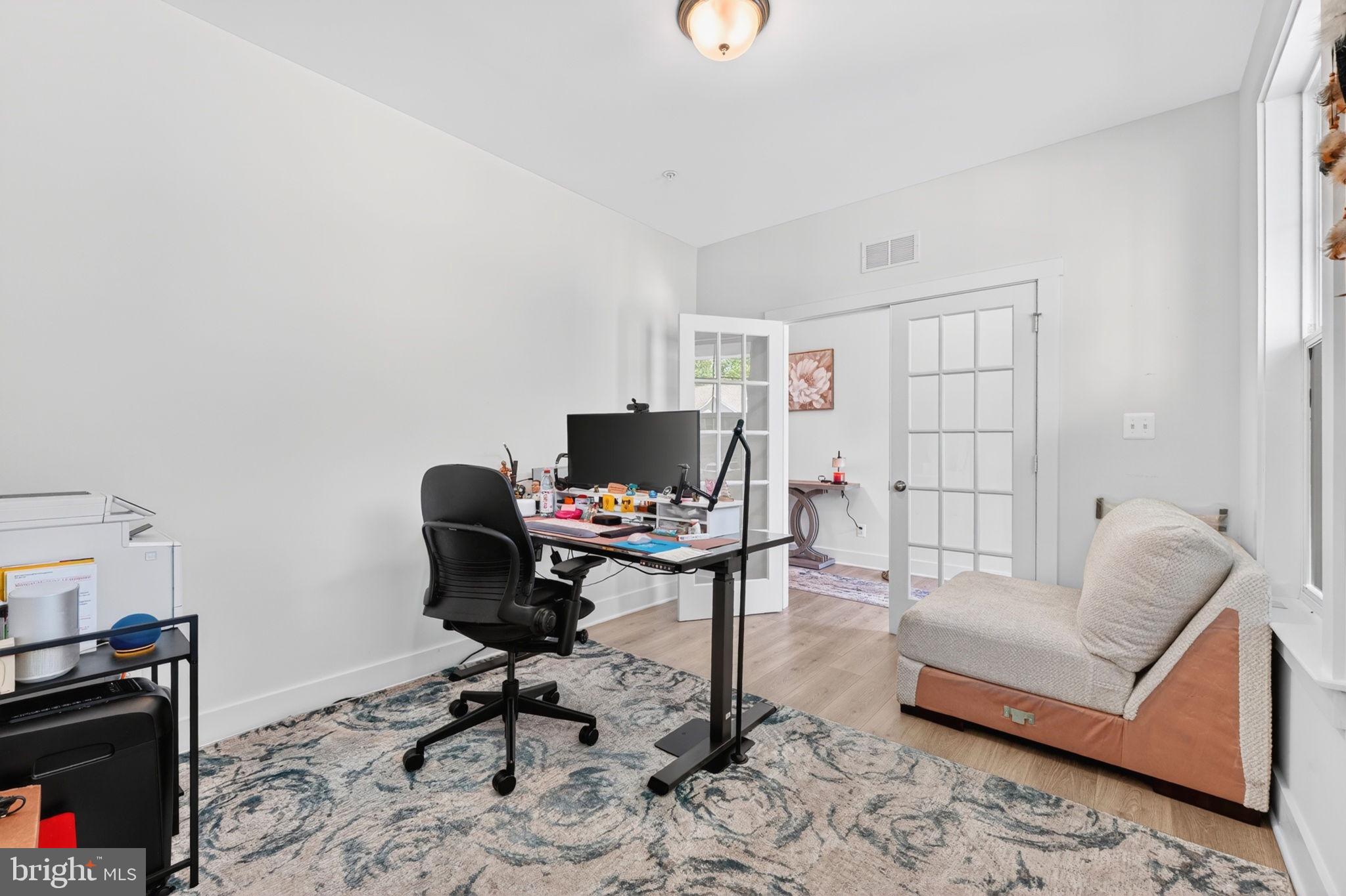 CHESAPEAKE CLUB - Residential