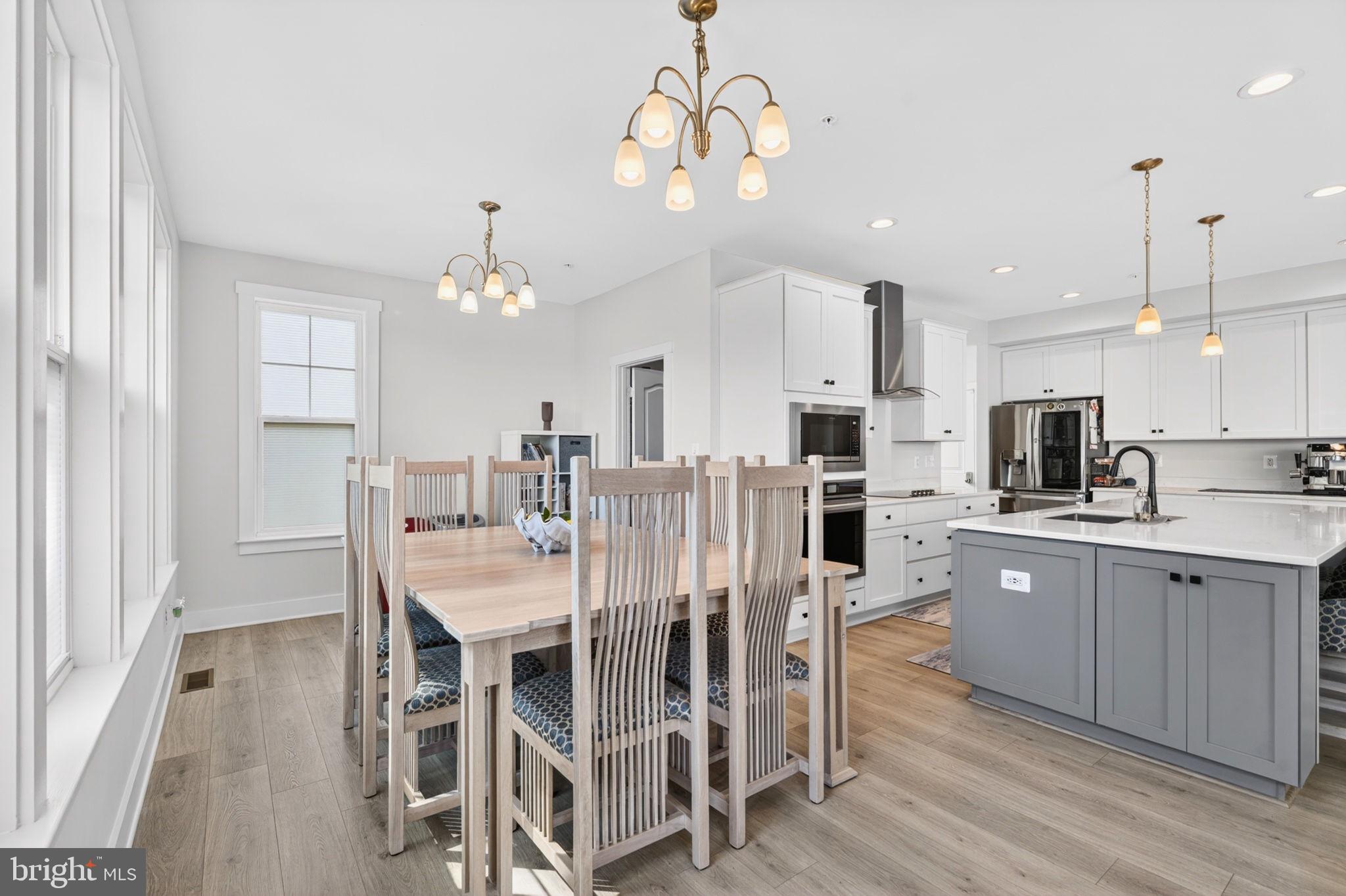 CHESAPEAKE CLUB - Residential