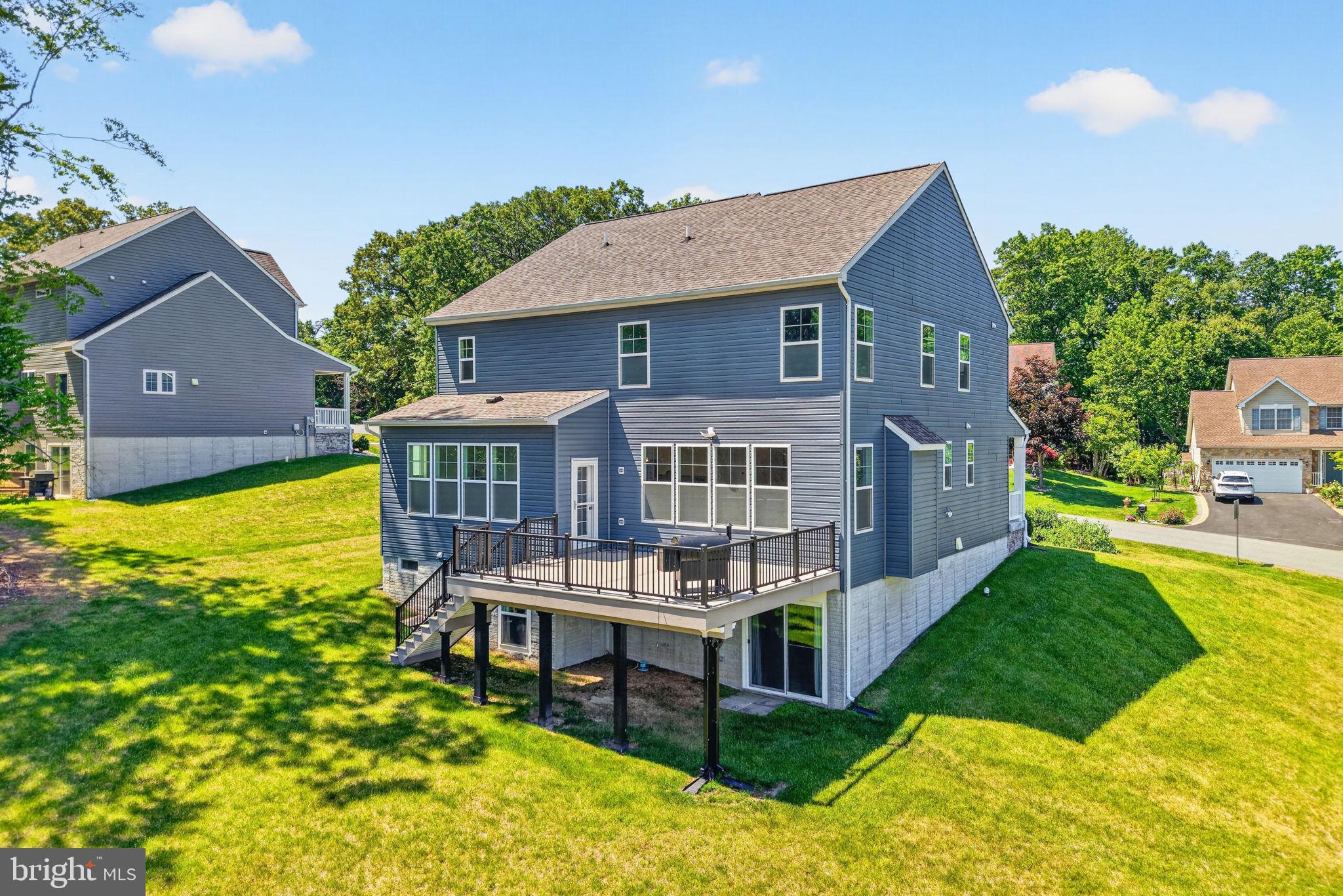 CHESAPEAKE CLUB - Residential