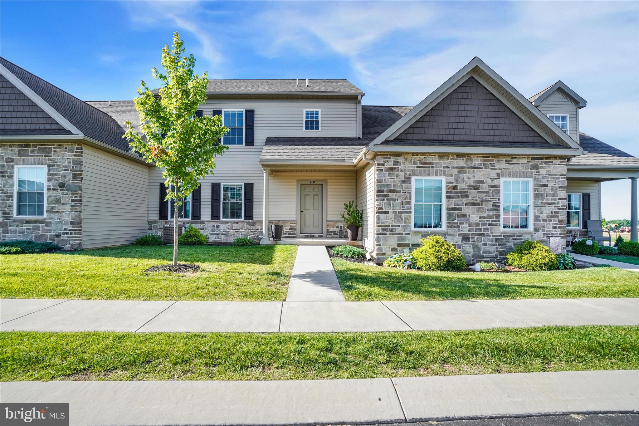 STONEYBROOK - Residential