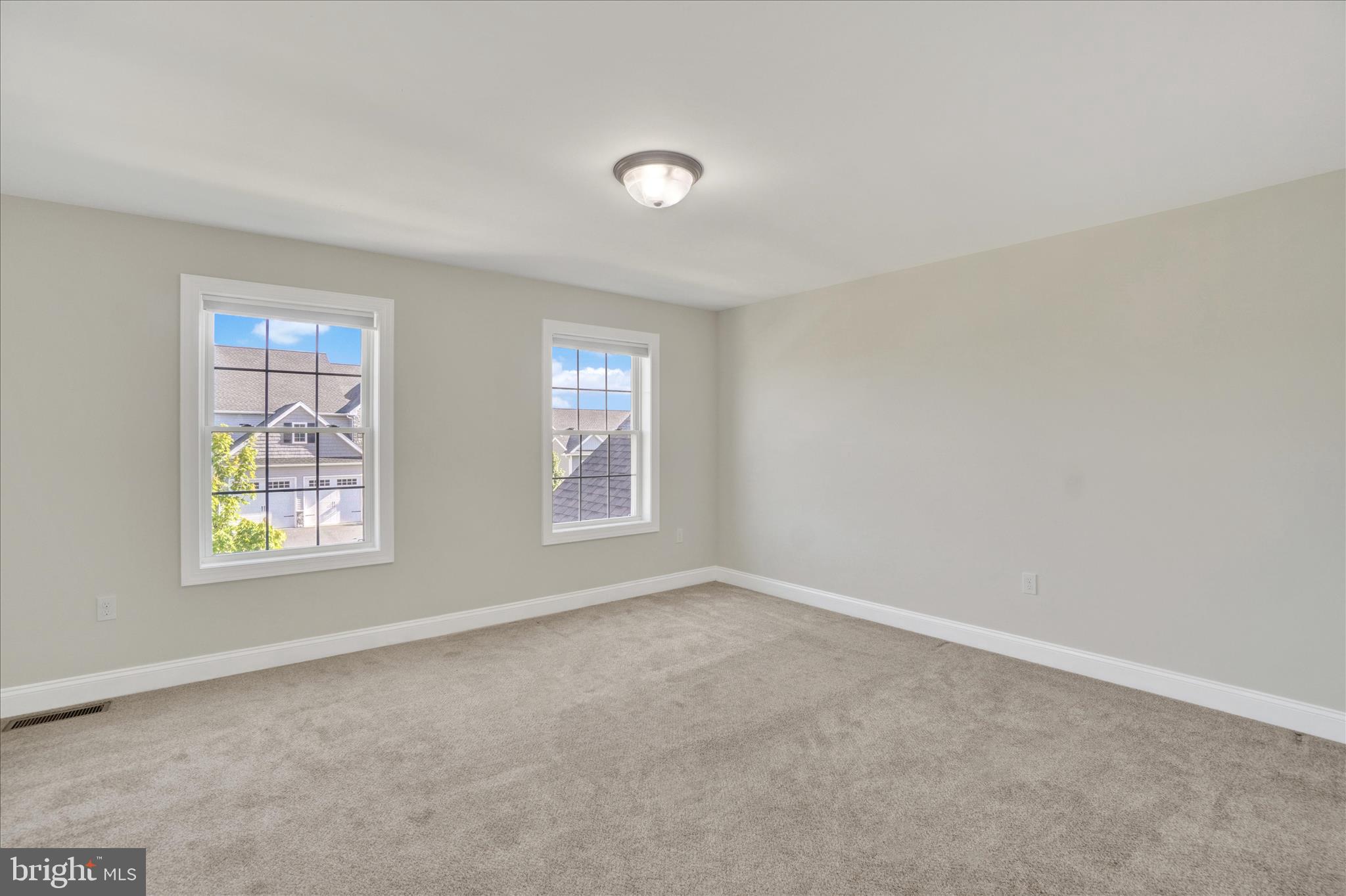 STONEYBROOK - Residential