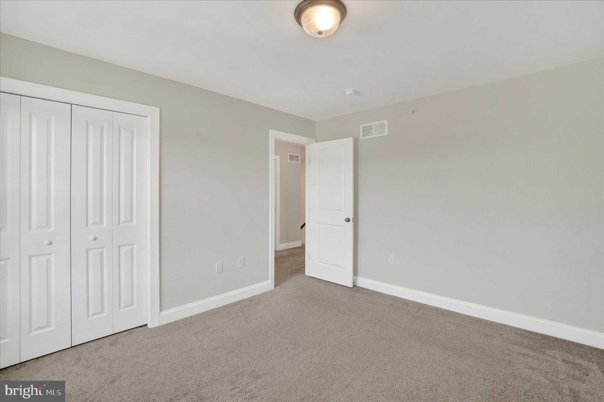 STONEYBROOK - Residential