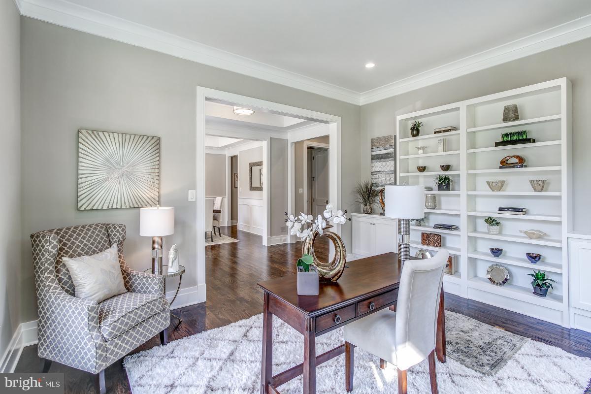 KENWOOD PARK - Residential