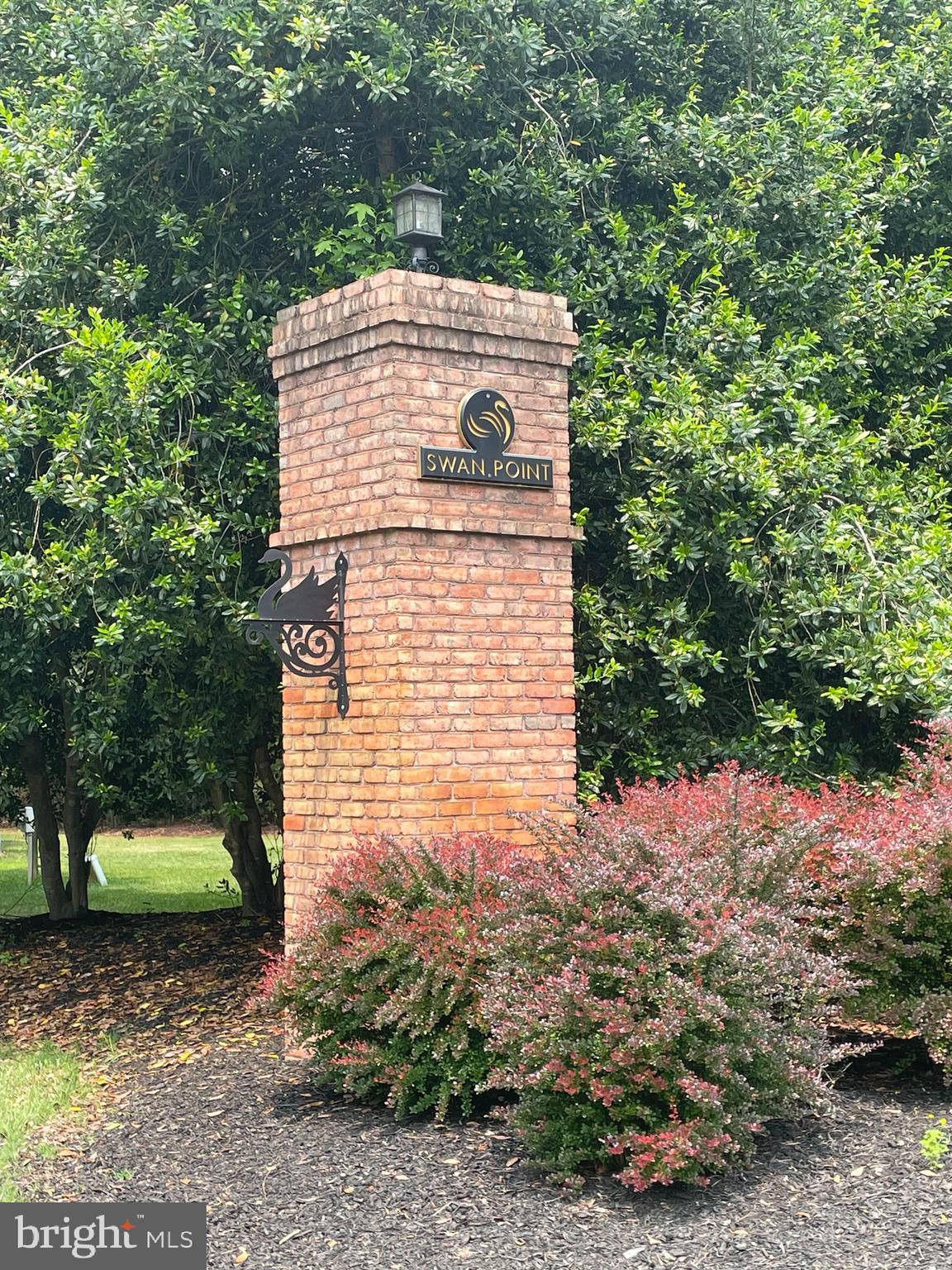 SWAN POINT - Residential