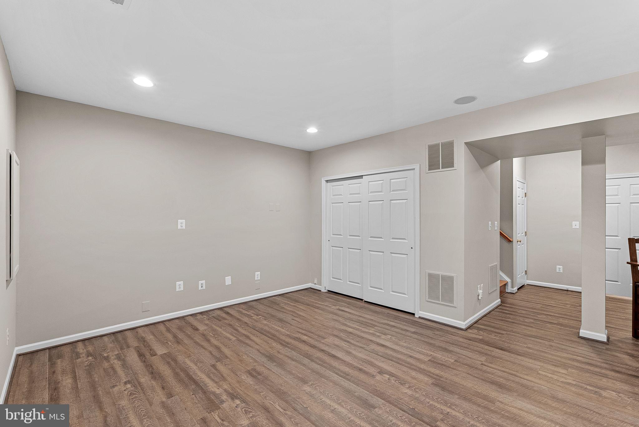 BELMONT COUNTRY CLUB - Residential