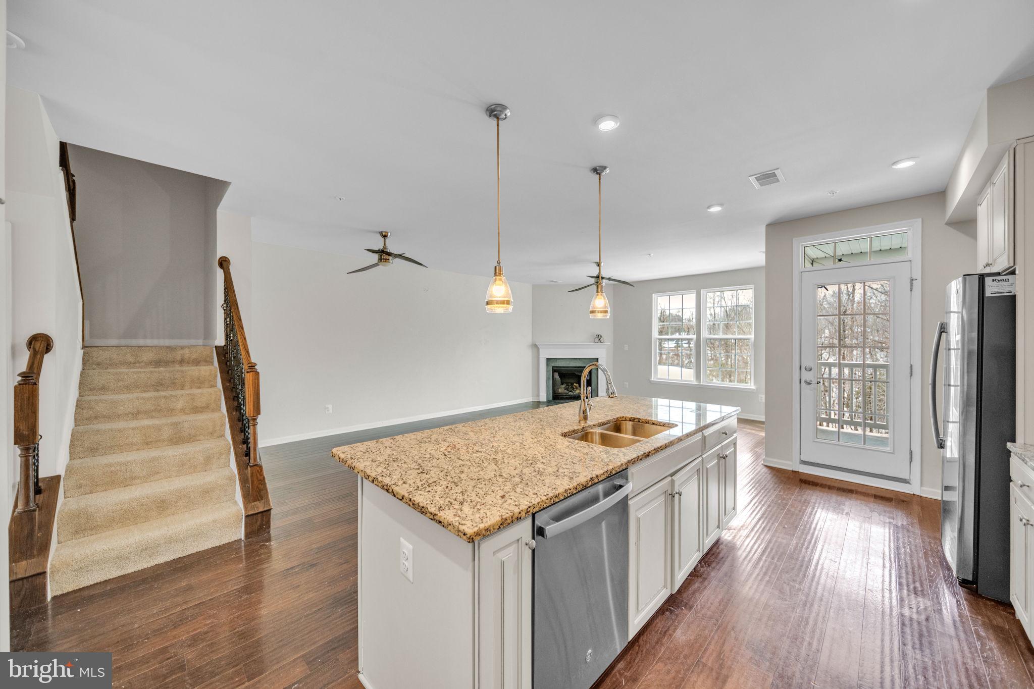 BRIARWOOD - Residential