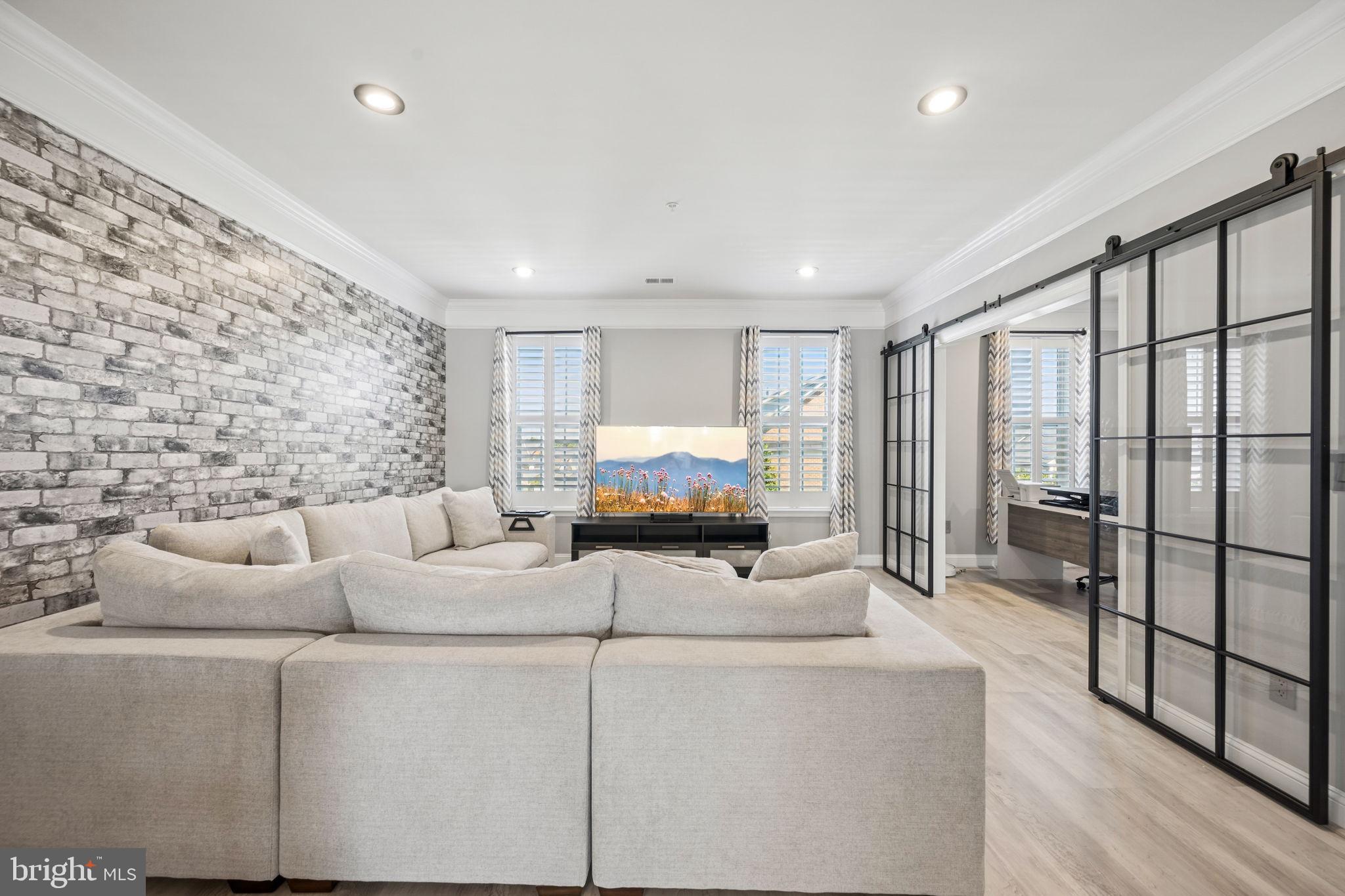 MAPLE LAWN - Residential