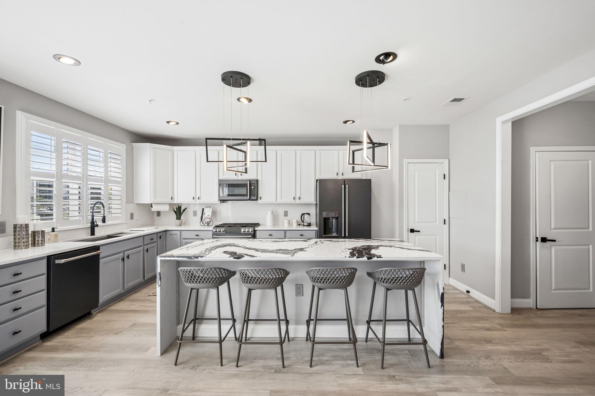 MAPLE LAWN - Residential