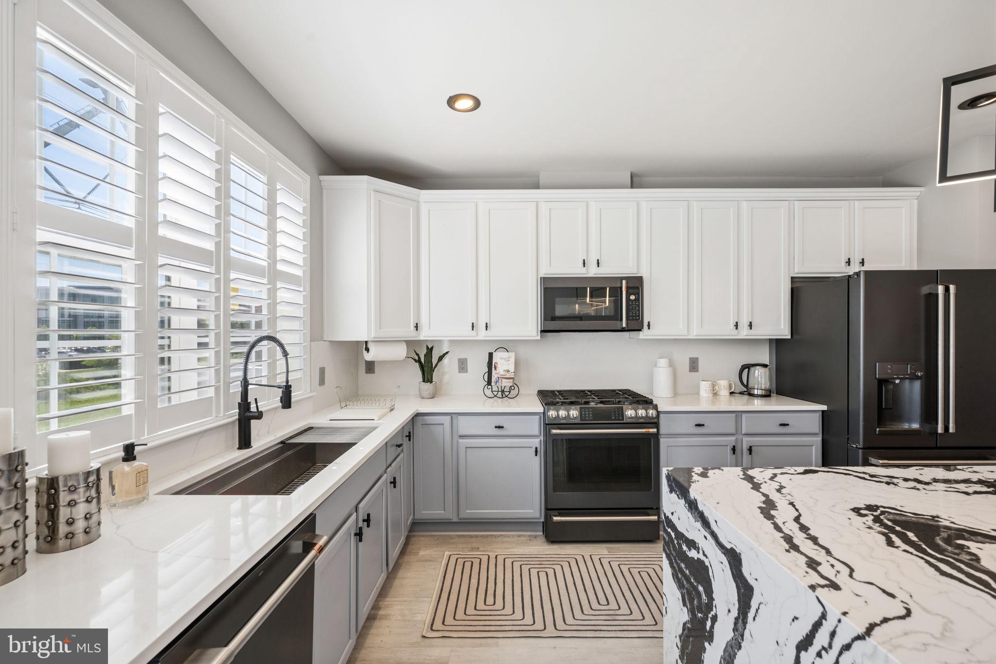 MAPLE LAWN - Residential