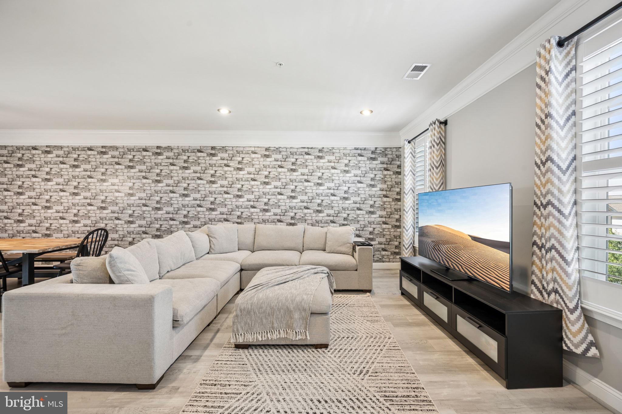 MAPLE LAWN - Residential