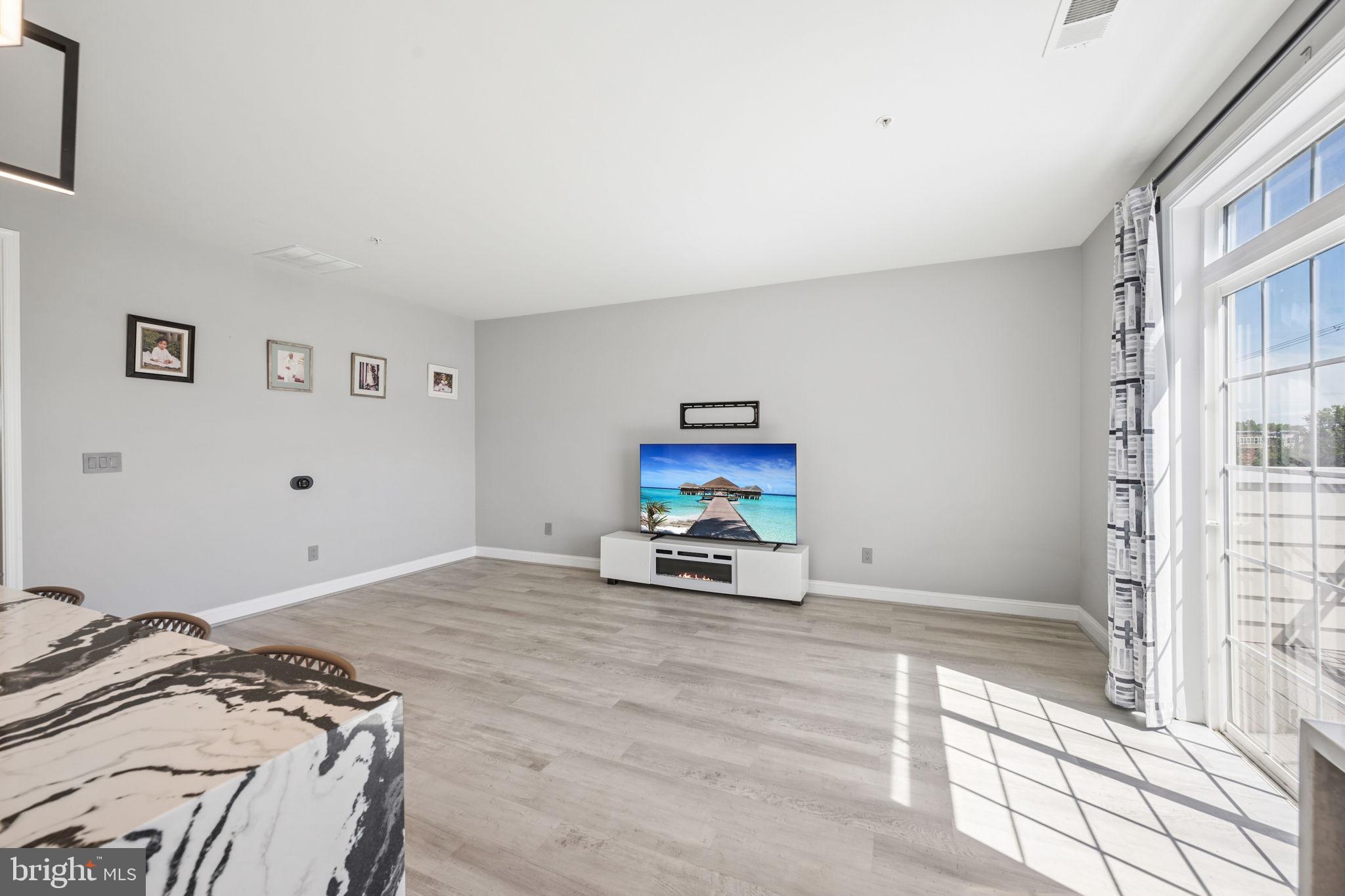 MAPLE LAWN - Residential