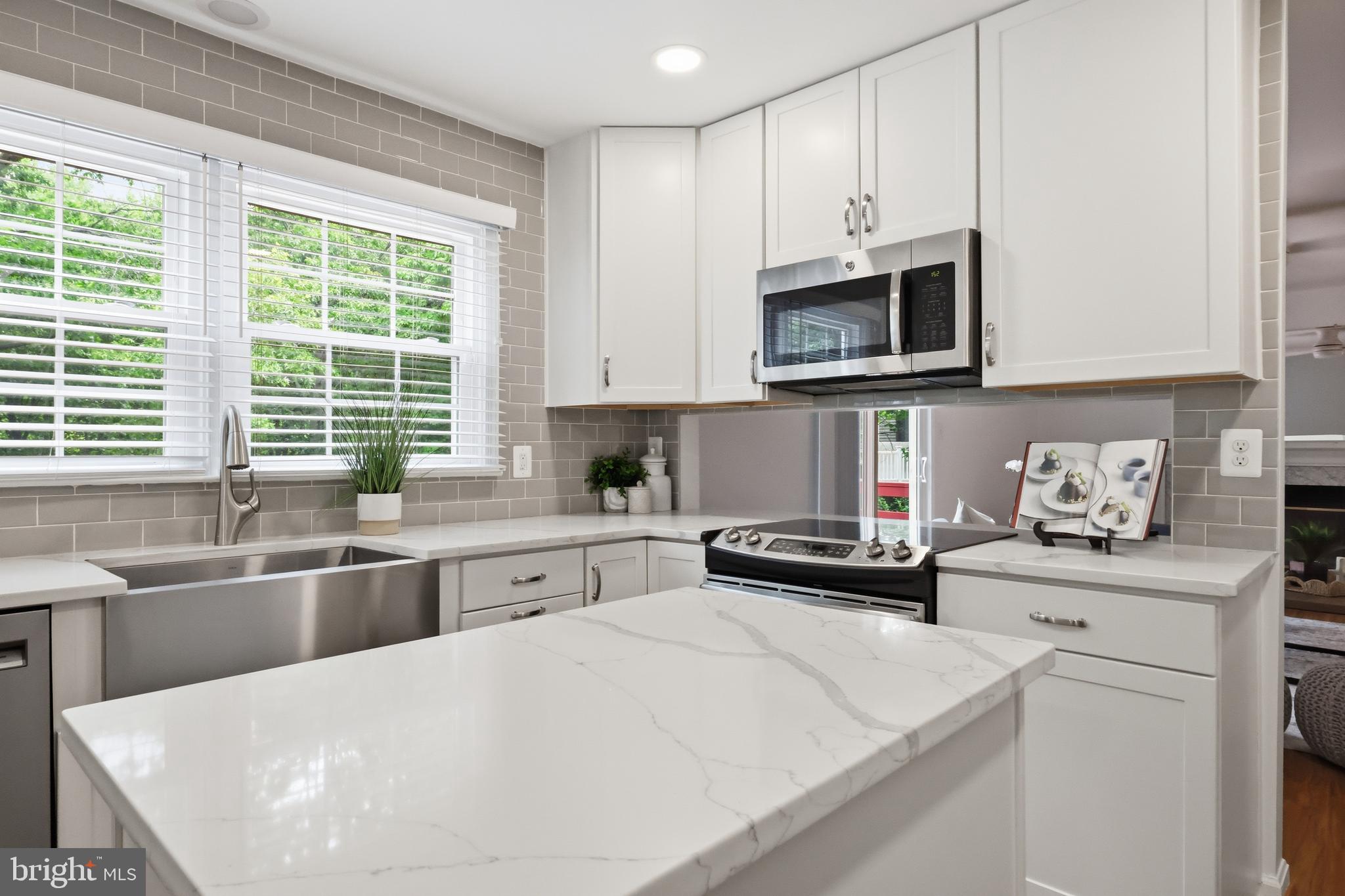 MITCHELLVILLE EAST - Residential