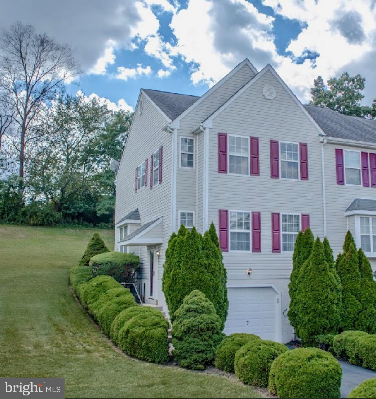 Welcome to this beautifully maintained 3-bedroom, 1.5-bath townhouse in the desirable Spring Valley Estates community of Aston! This rarely available End-Unit home offers extra privacy, abundant natural light from additional windows, and a larger yard. 

The 1st Floor includes: A bright living room, dining room with chandelier, and a powder room. The large kitchen, equipped with a pantry, ample cabinet space, ceramic floors, and eat-in-kitchen, has a sliding door that opens to a private deck where you can enjoy all four seasons.
The Upper Level features: 3 bedrooms and a full bathroom. The primary bedroom is a cozy retreat complete with a vaulted ceiling, 2 skylights, generous closet space, and direct access to the spa-inspired full bath. For spa days at home, relax in the jetted tub or enjoy the ease of the stand-alone shower. 
The Lower Level includes: Fully finished basement with a fireplace, provides extra square footage for entertainment, and offers a dedicated laundry space with washer/dryer. This level also boasts direct secured access to the attached garage, leading out to the private driveway—perfect for rainy days or bringing in groceries. 
Additional highlights: Recessed lighting. Chandeliers in eat-in-kitchen and primary bedroom. Exceptional layout. A beautifully landscaped yard with mature trees. 

Located within one of Aston’s most sought neighborhoods, this home offers comfort, space, and convenience. Low taxes and HOA! Enjoy easy access to Philadelphia, Wilmington, and South Jersey via I-95, along with close proximity to premier dining, shopping, and universities. 

Don’t miss this opportunity— Schedule your showing today!