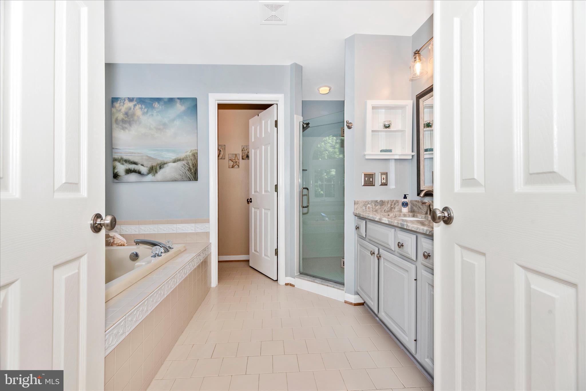 HOLBROOK HEIGHTS - Residential