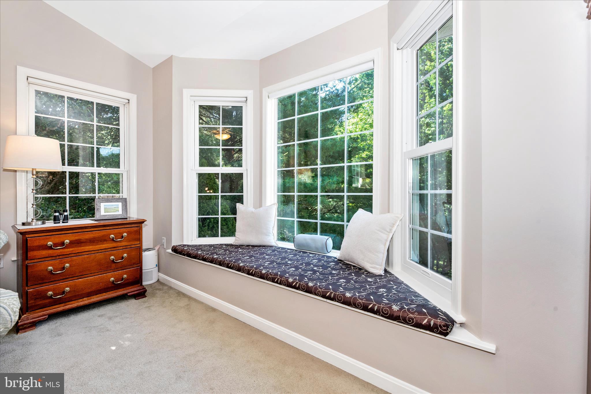 HOLBROOK HEIGHTS - Residential