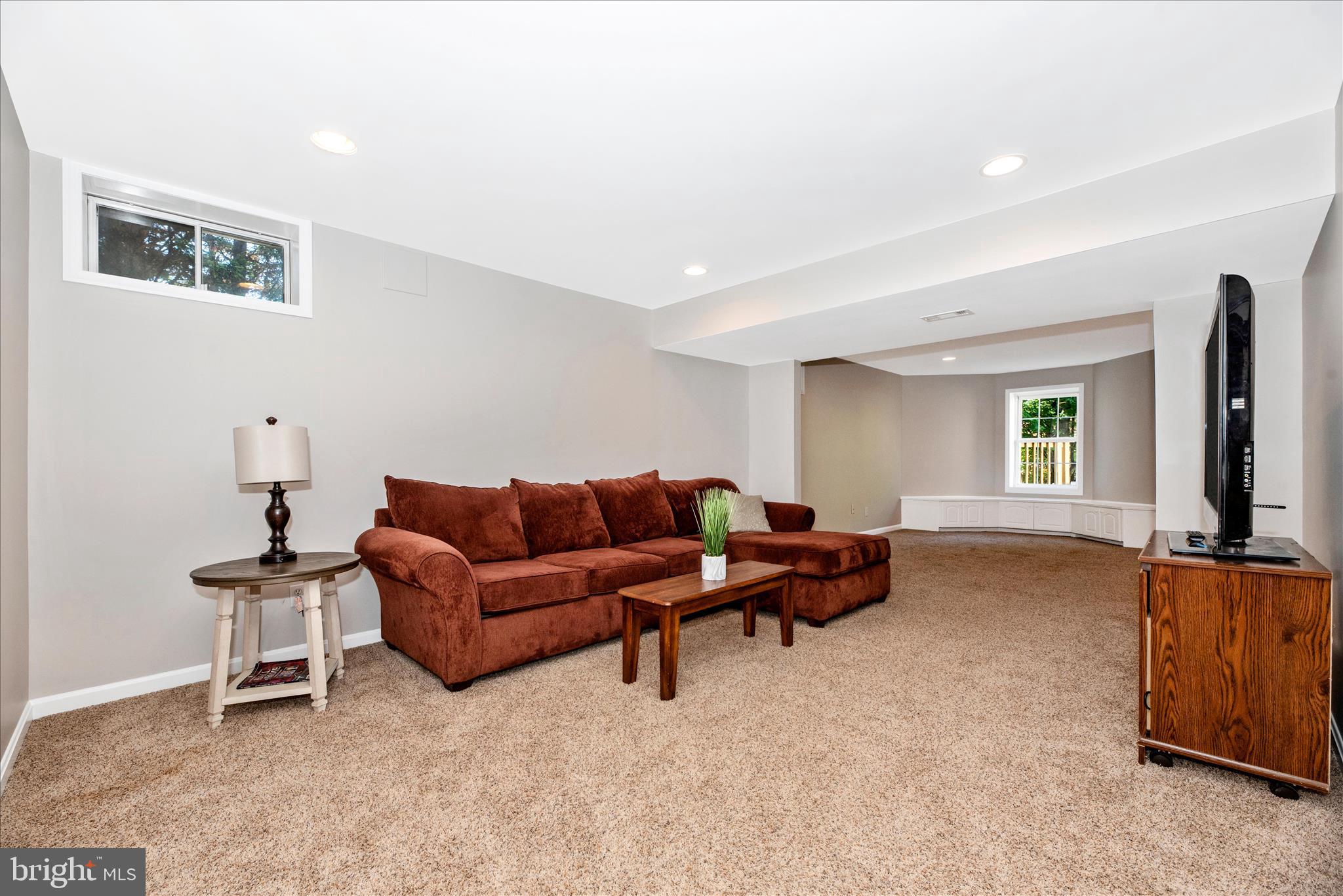 HOLBROOK HEIGHTS - Residential