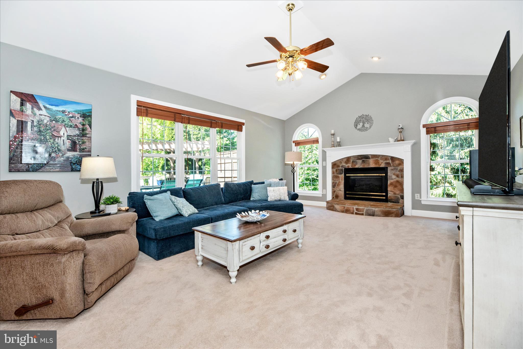HOLBROOK HEIGHTS - Residential