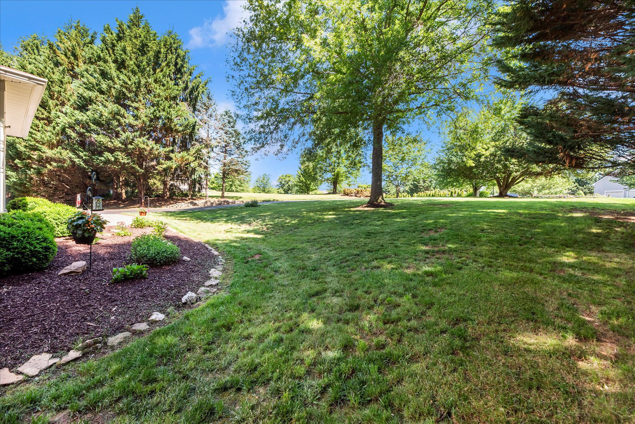 HOLBROOK HEIGHTS - Residential