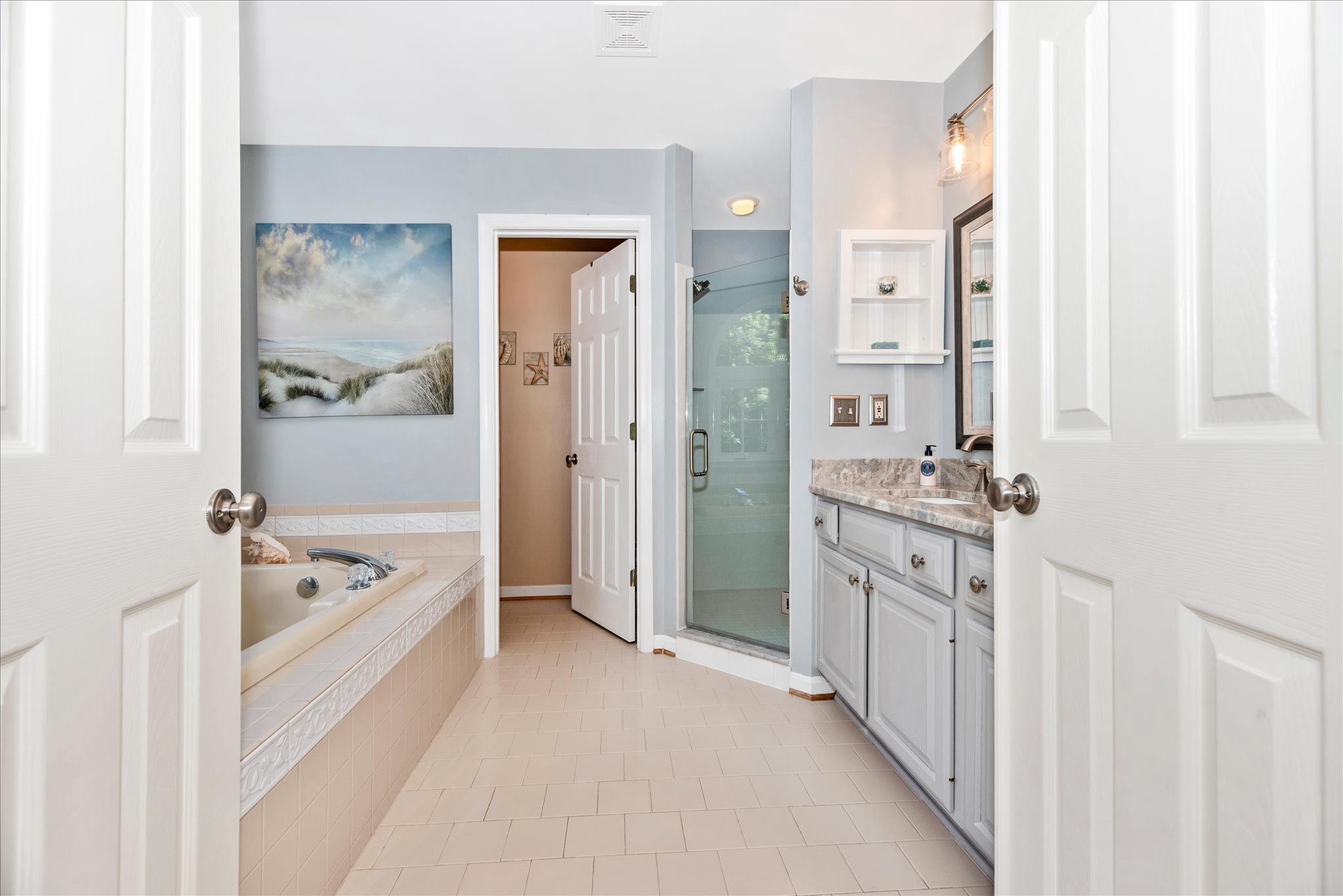 HOLBROOK HEIGHTS - Residential