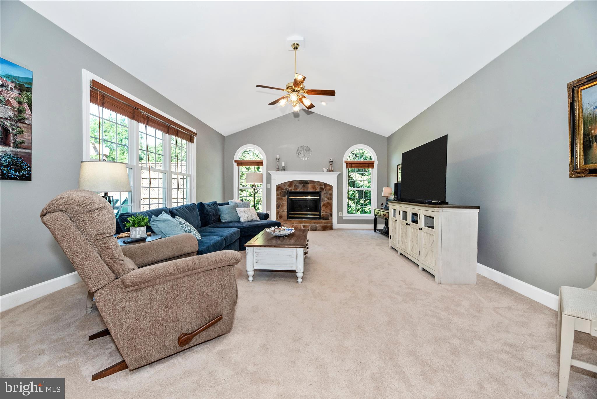 HOLBROOK HEIGHTS - Residential