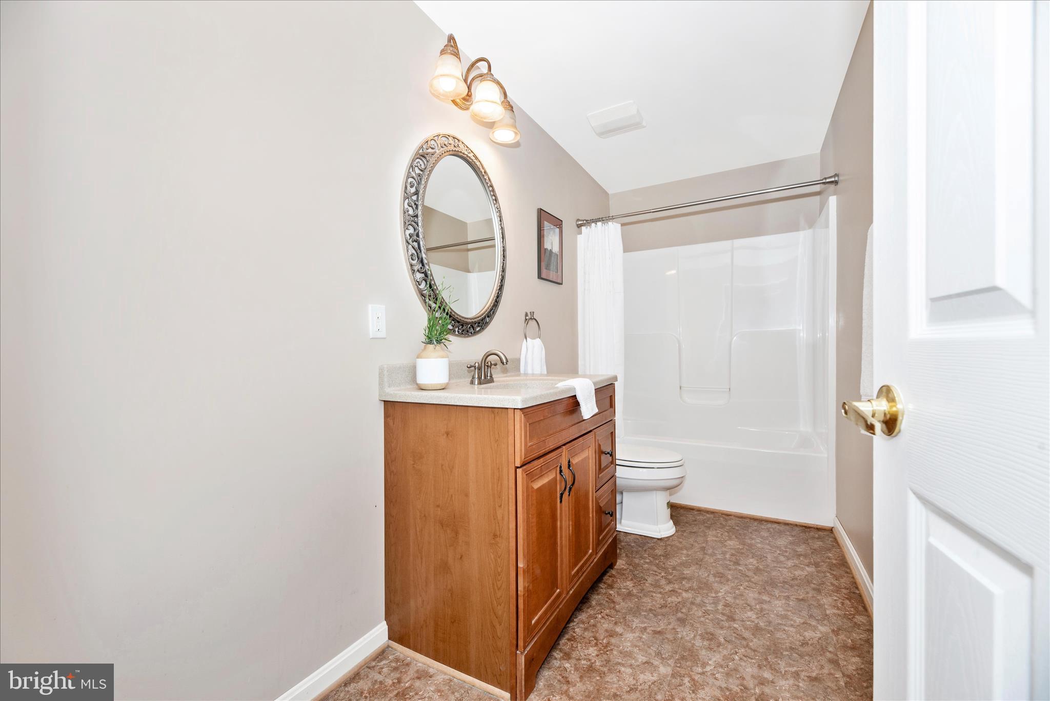 HOLBROOK HEIGHTS - Residential