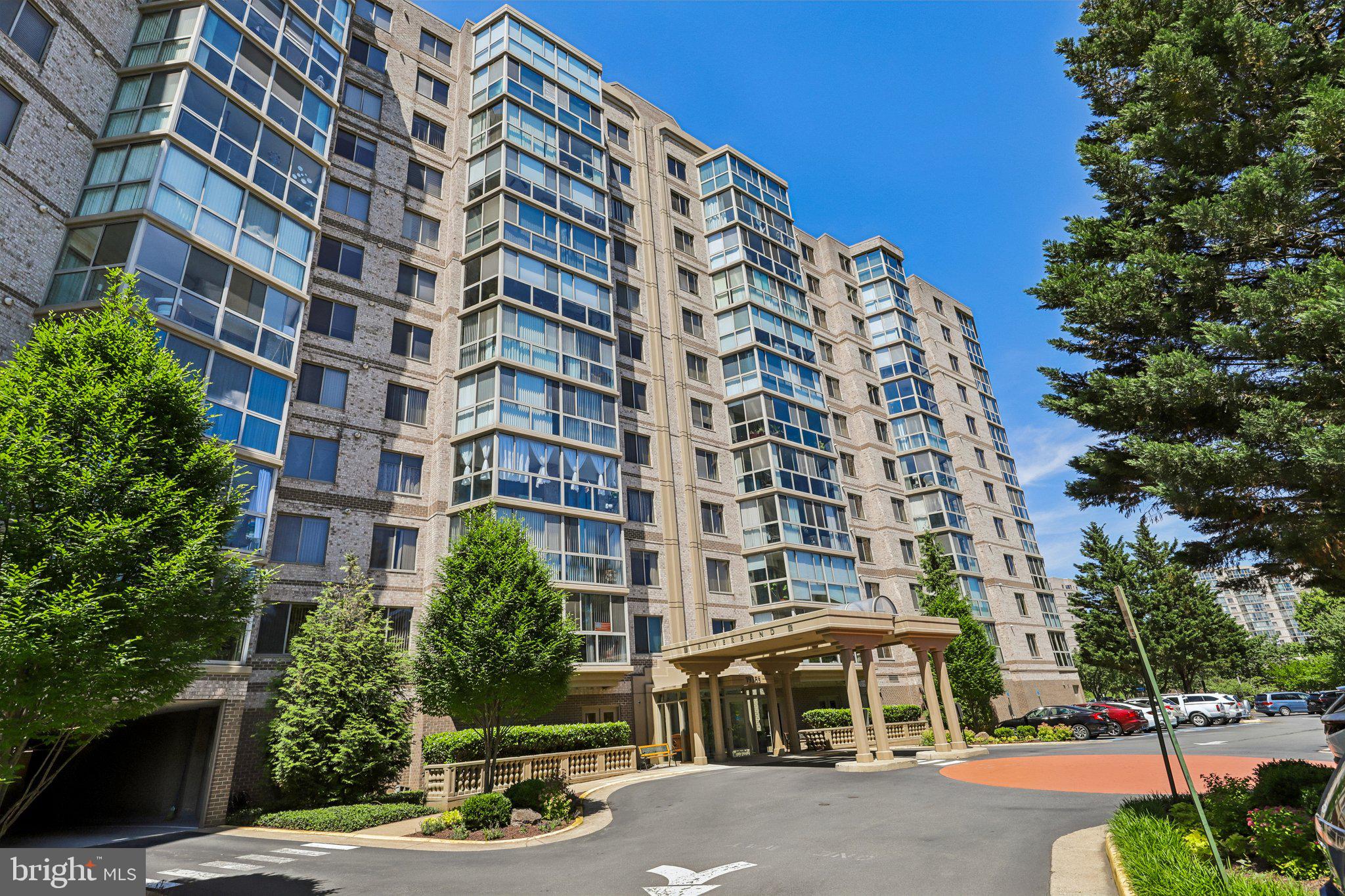 LEISURE WORLD - Residential