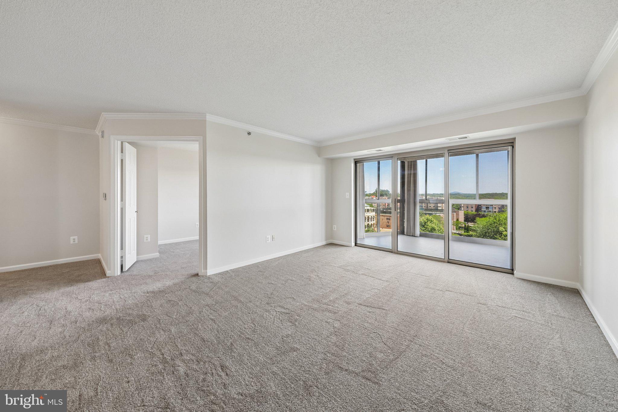 LEISURE WORLD - Residential