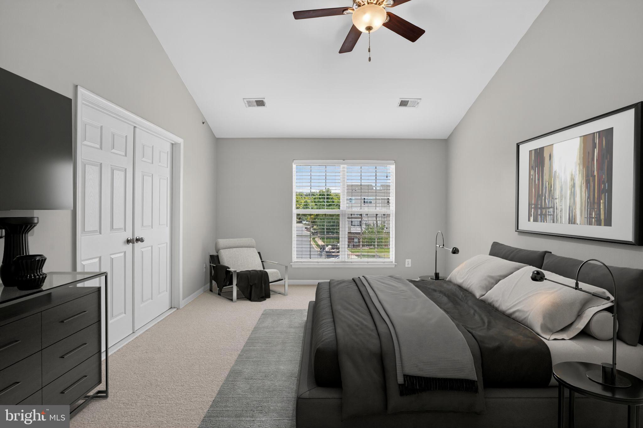 CASCADES PLACE CONDOMINIUM - Residential