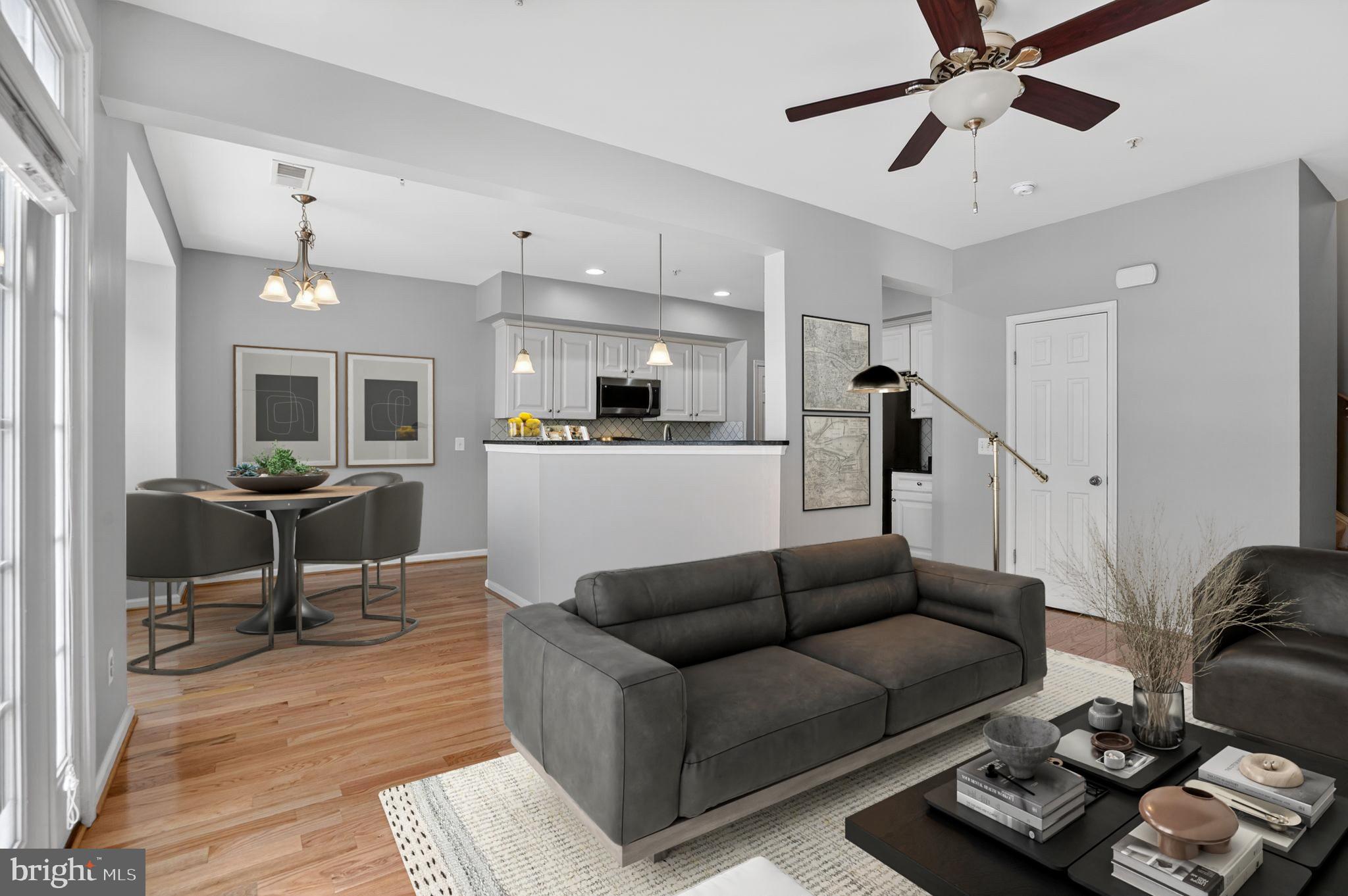 CASCADES PLACE CONDOMINIUM - Residential