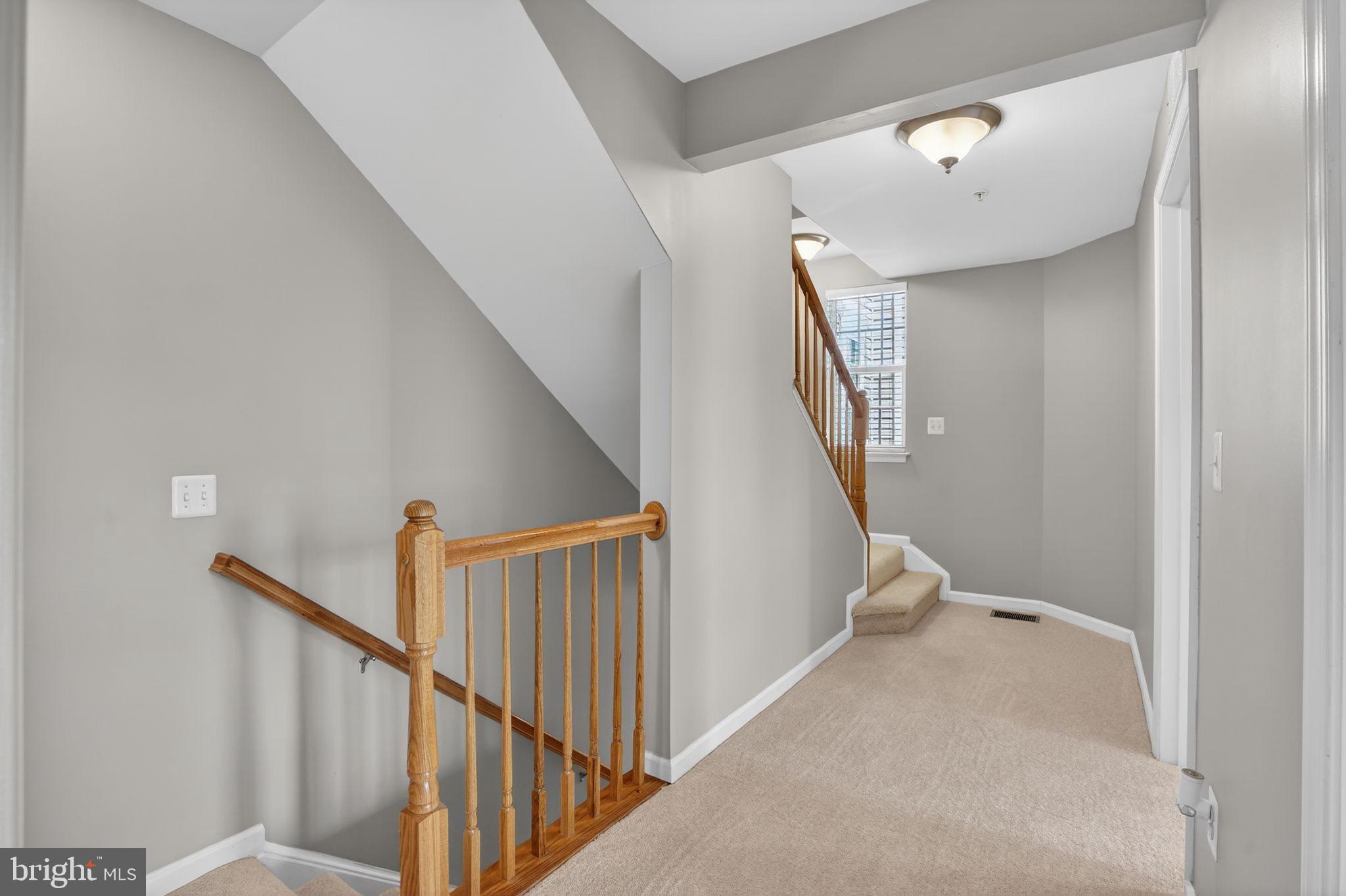 CASCADES PLACE CONDOMINIUM - Residential