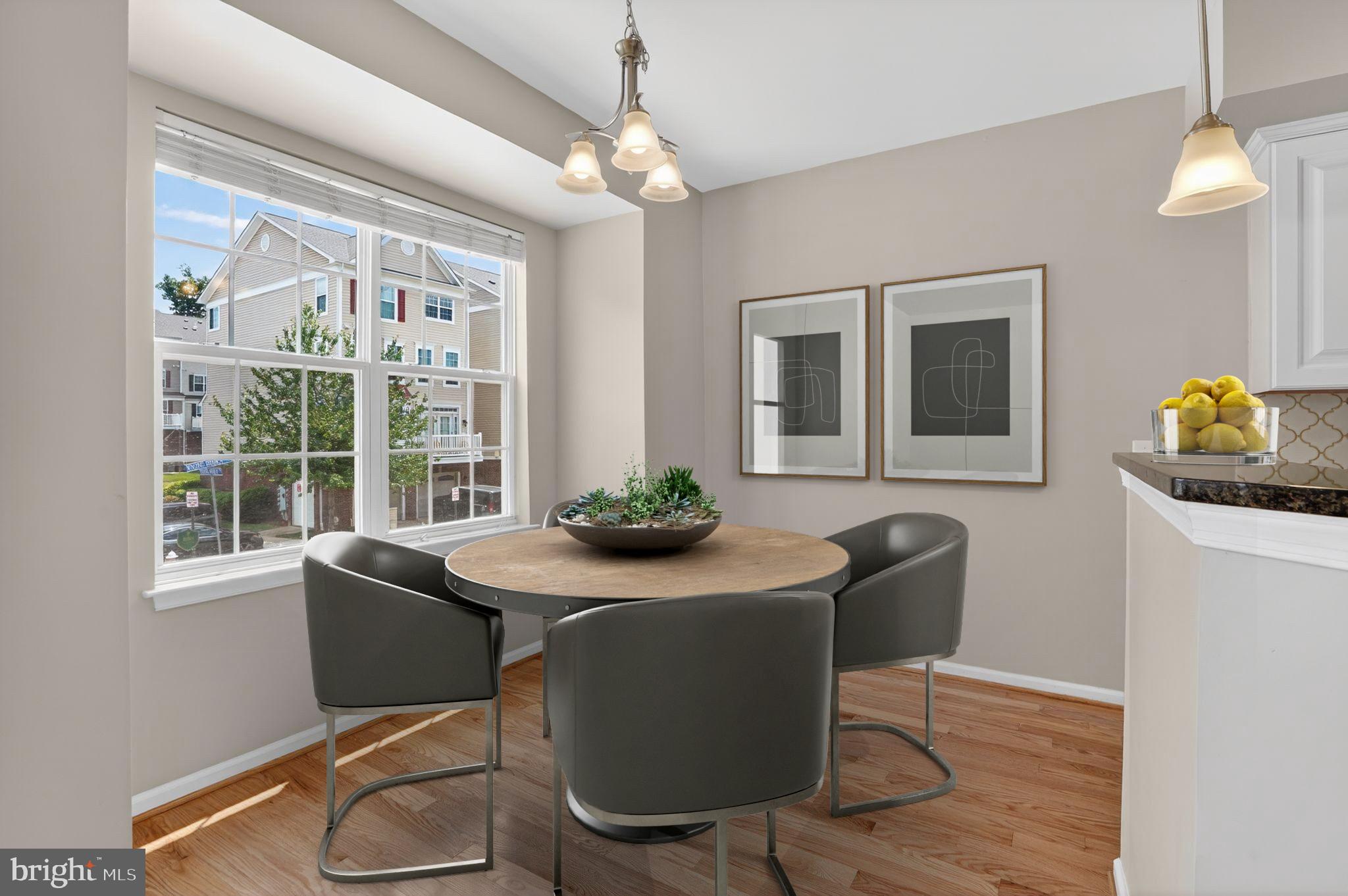 CASCADES PLACE CONDOMINIUM - Residential
