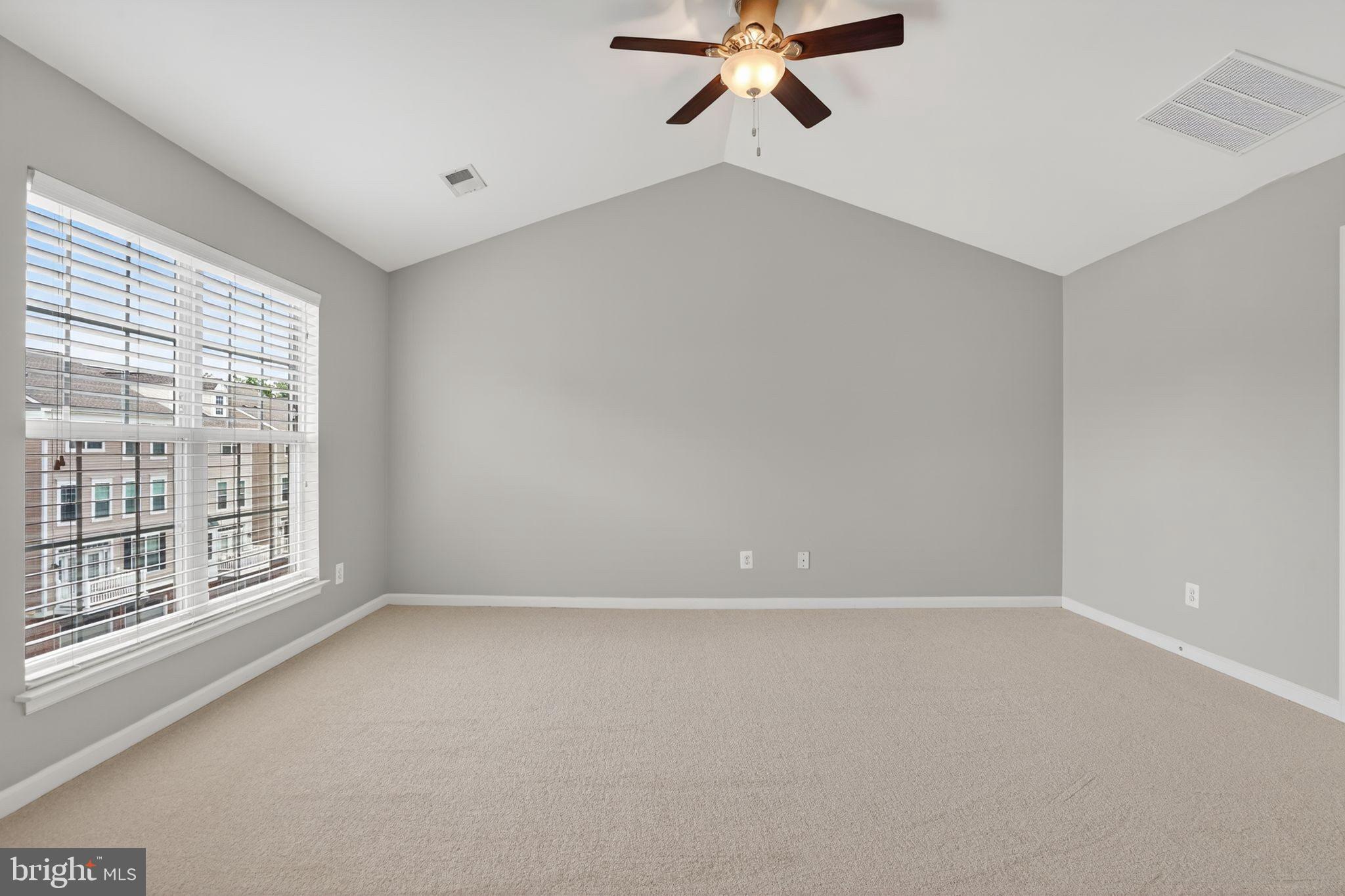 CASCADES PLACE CONDOMINIUM - Residential