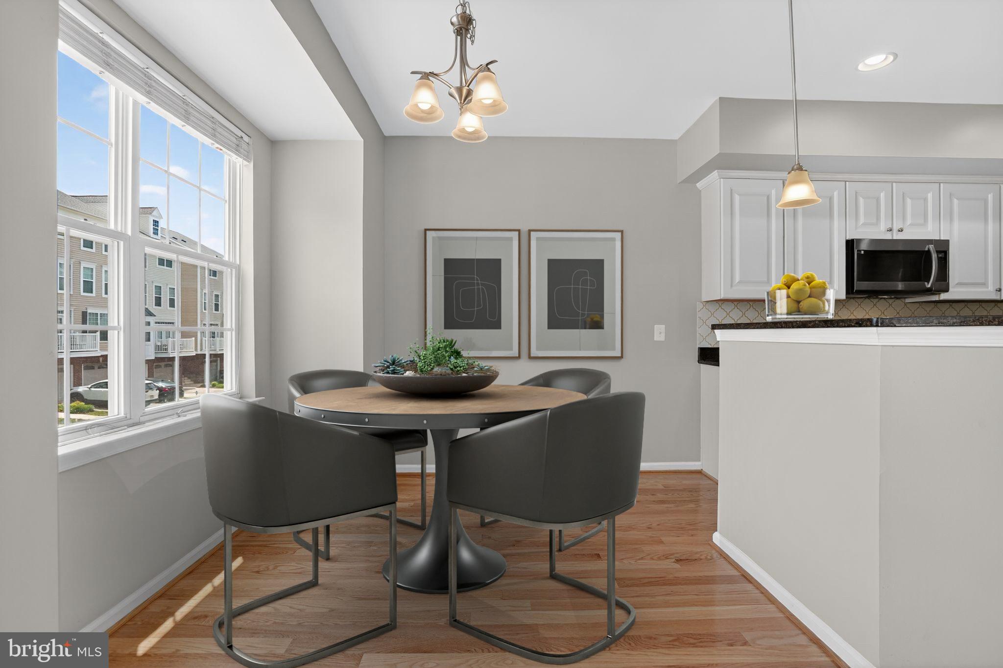 CASCADES PLACE CONDOMINIUM - Residential