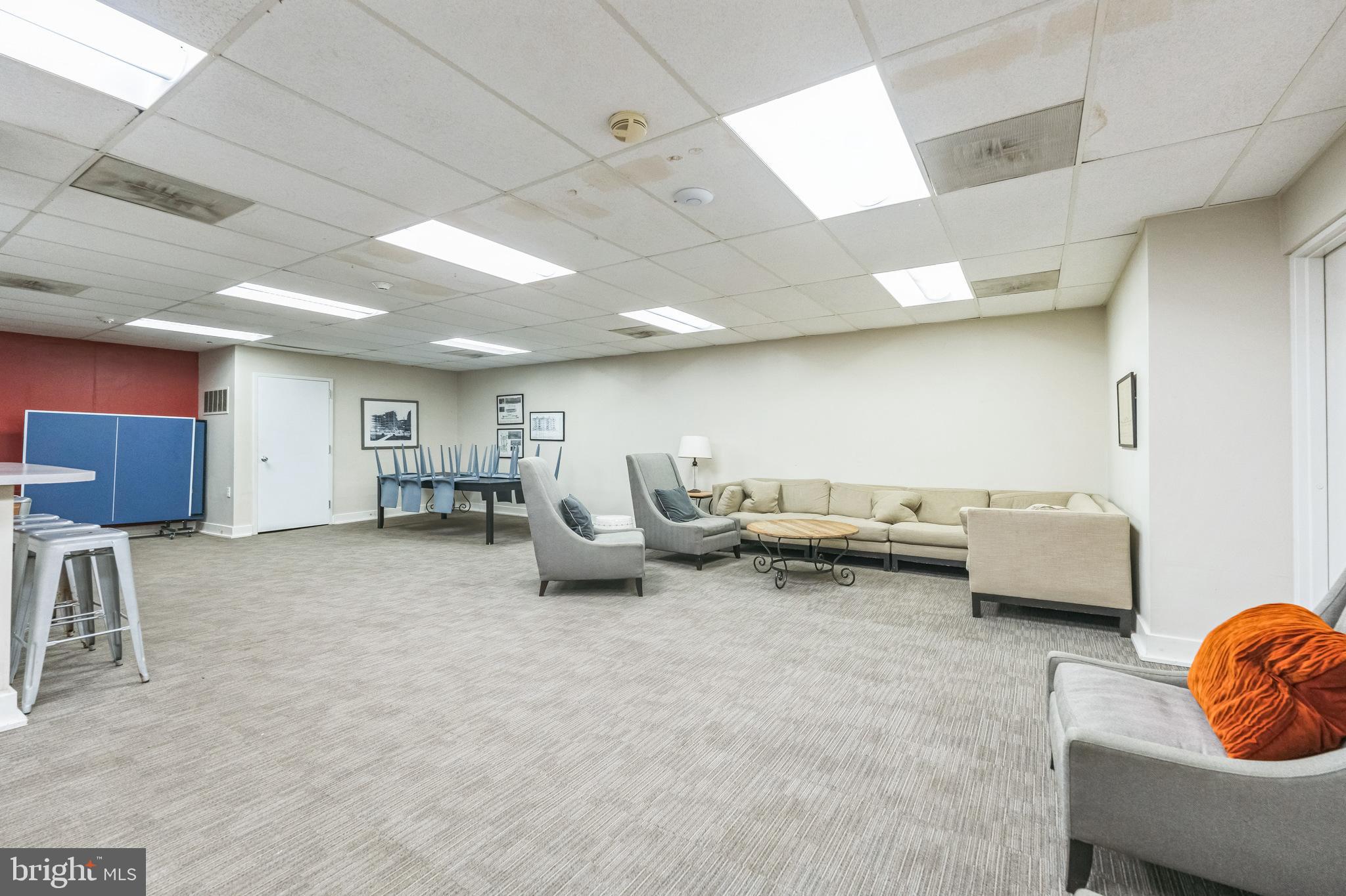 UNIVERSITY CITY - Residential
