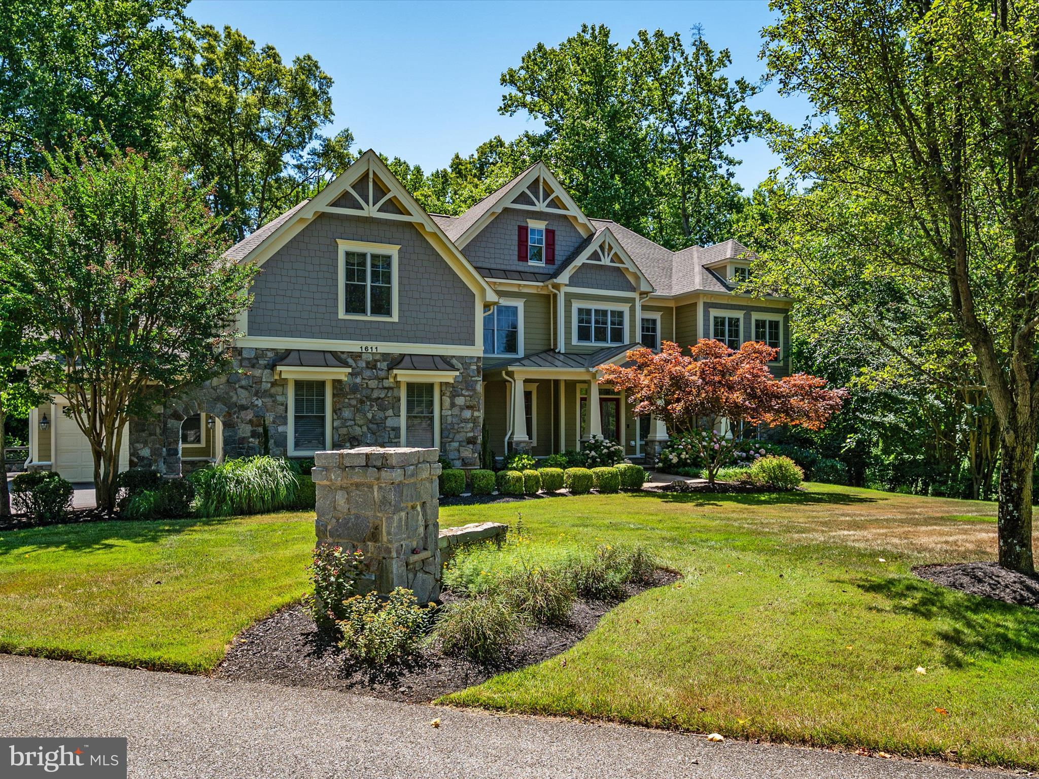 WYATTS HILL - Residential