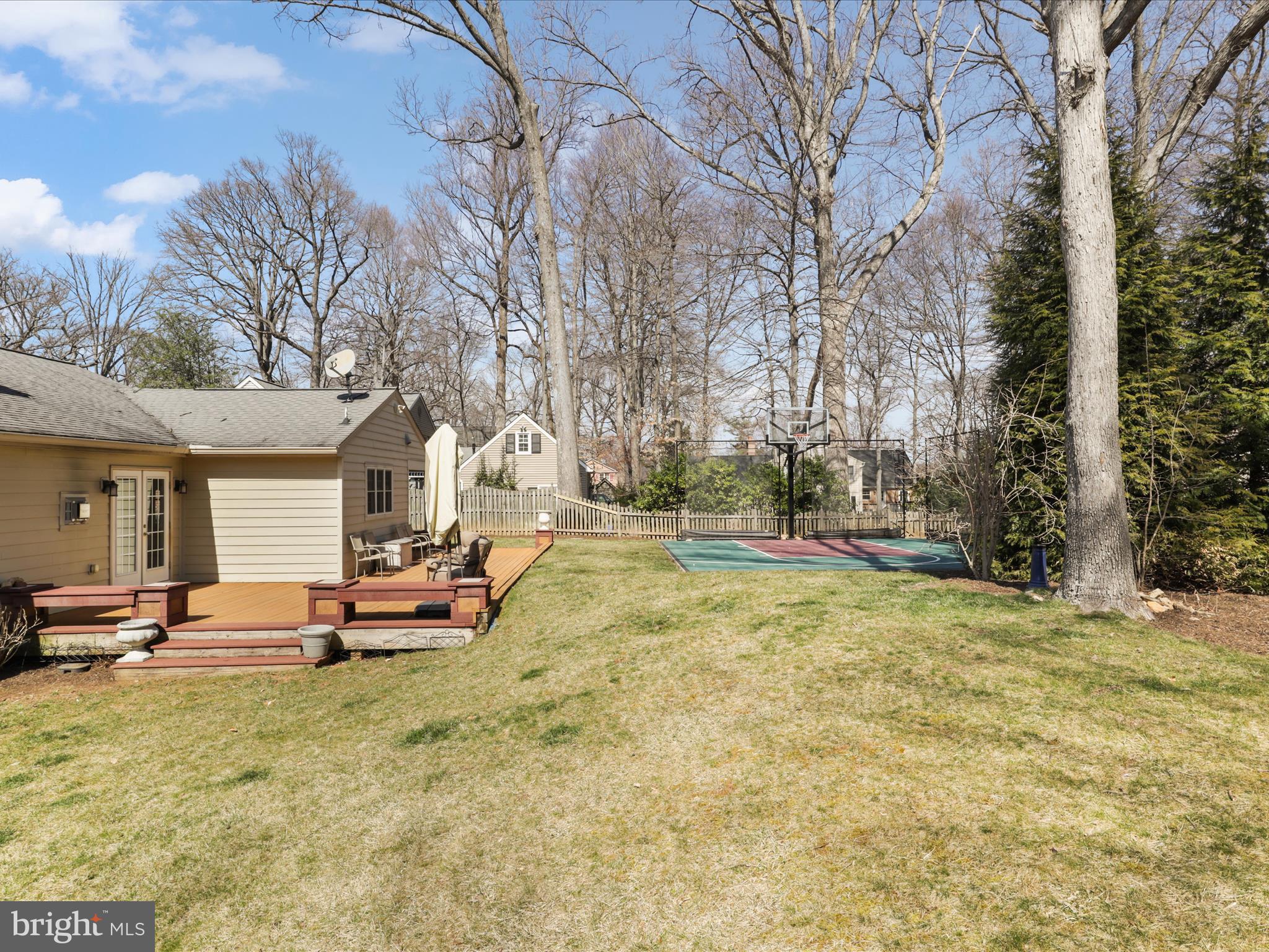 CHAPEL SQUARE - Residential